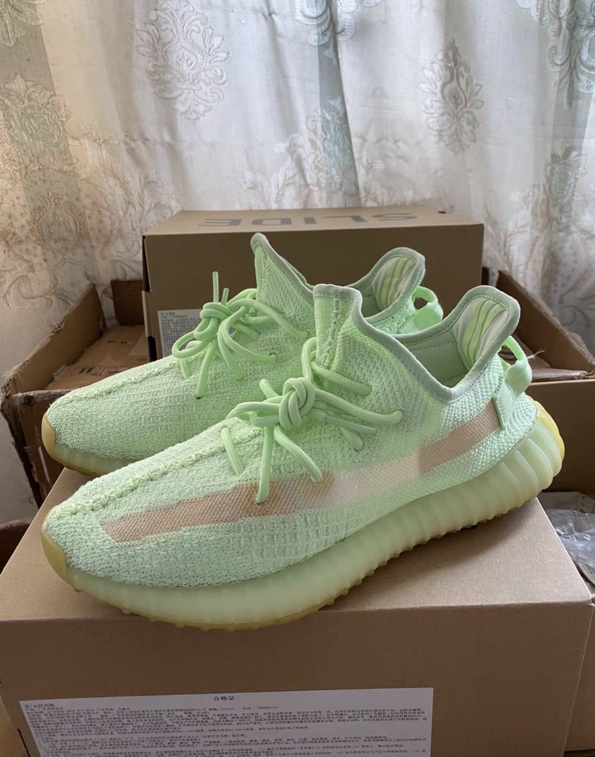 Adidas Adidas Yeezy 350 Glow EG5293 K37 Size US 8 / EU 41 - 2 Thumbnail