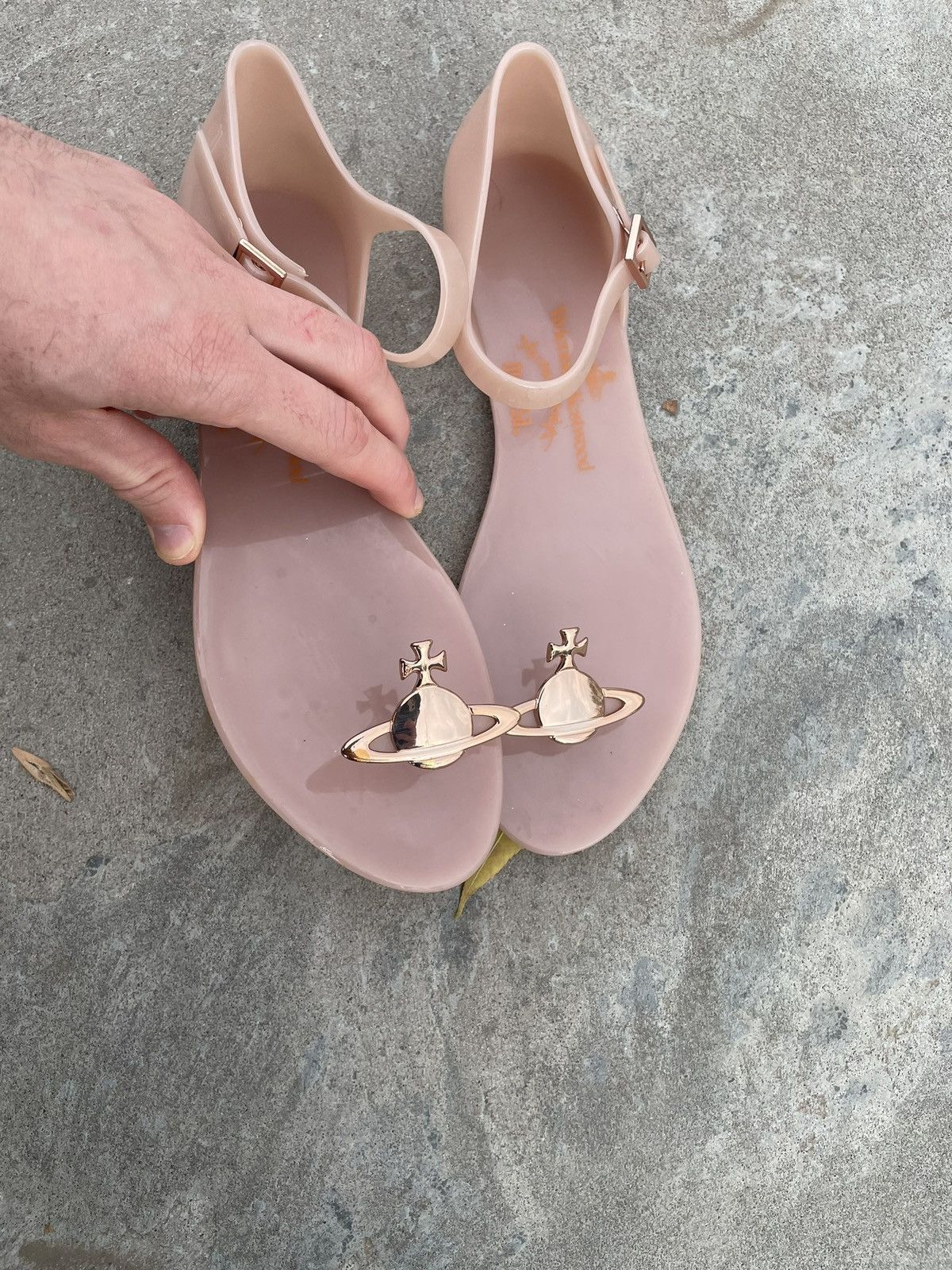 Melissa Vivienne Westwood x Melissa Vintage Orb Flip Floops Sandals Size US 9 / IT 39 - 3 Thumbnail