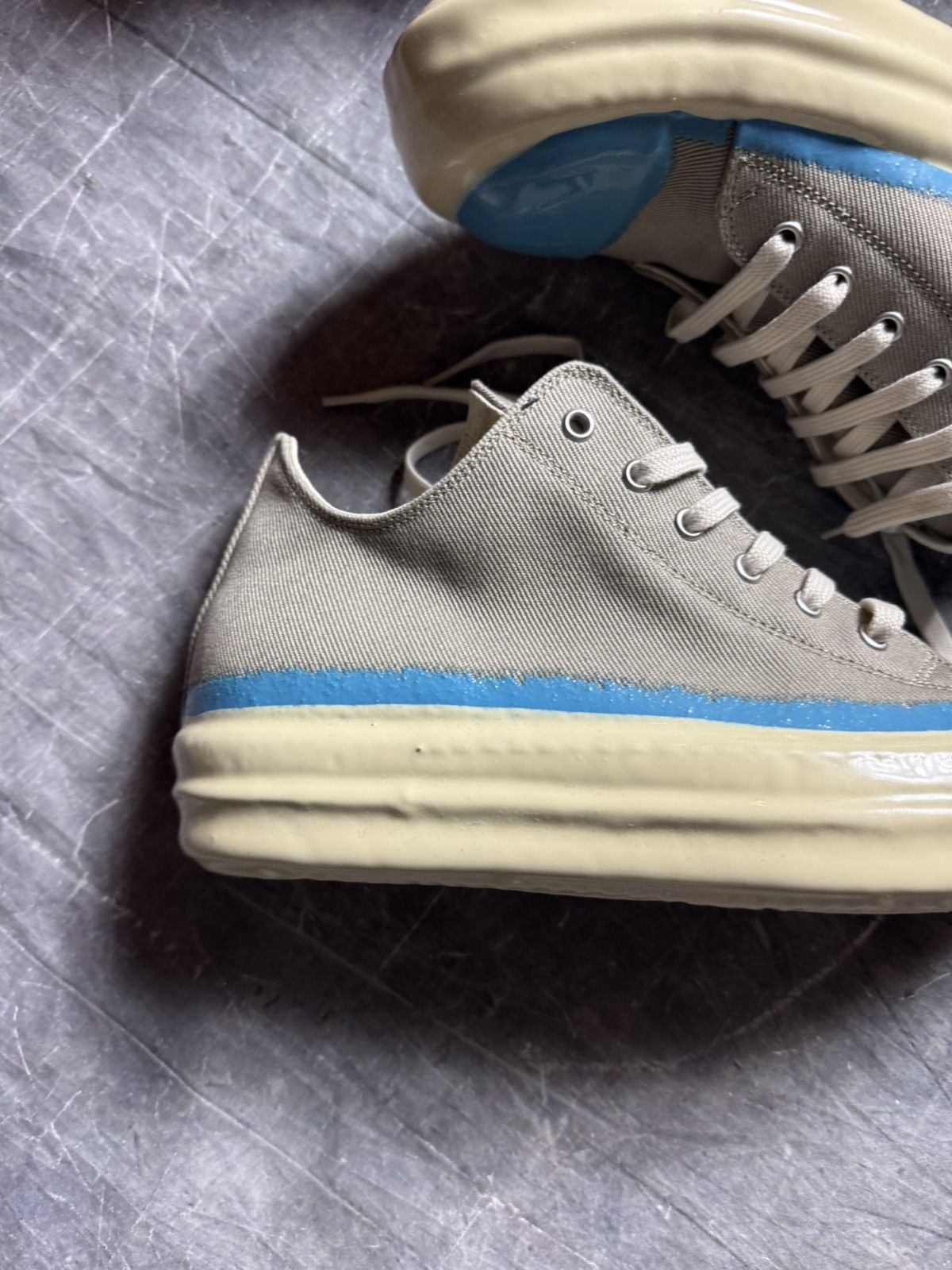Rick Owens Drkshdw Rick Owens Concordians Sneaks Low Dirty Pearl Light Blue Size US 9.5 / EU 42-43 - 4 Thumbnail