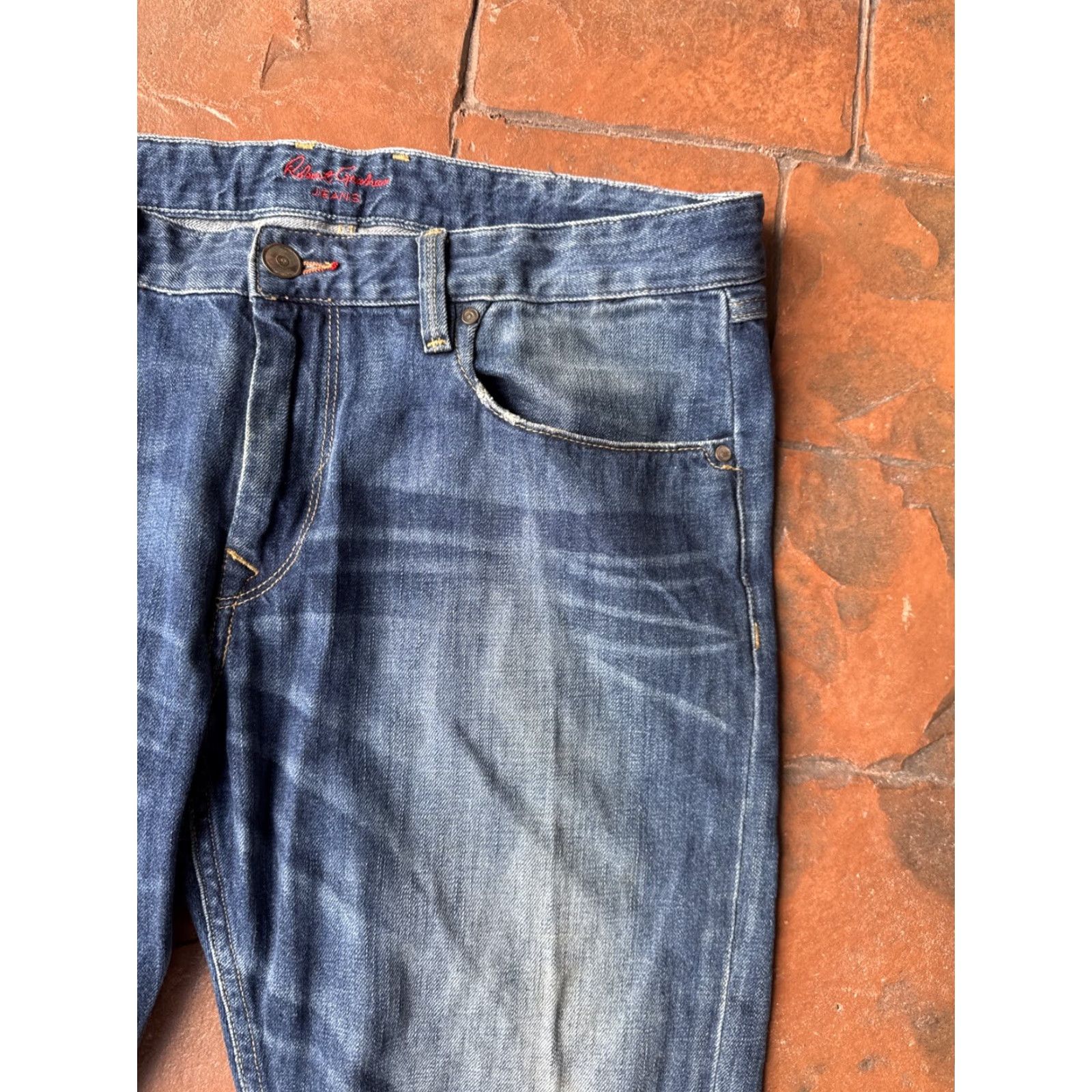Robert Graham Robert Graham Slim Jim Jeans Mens 36x29.5 Dark Wash Denim Zip Straight Preppy Logo Zipper) Size US 36 / EU 52 - 6 Thumbnail