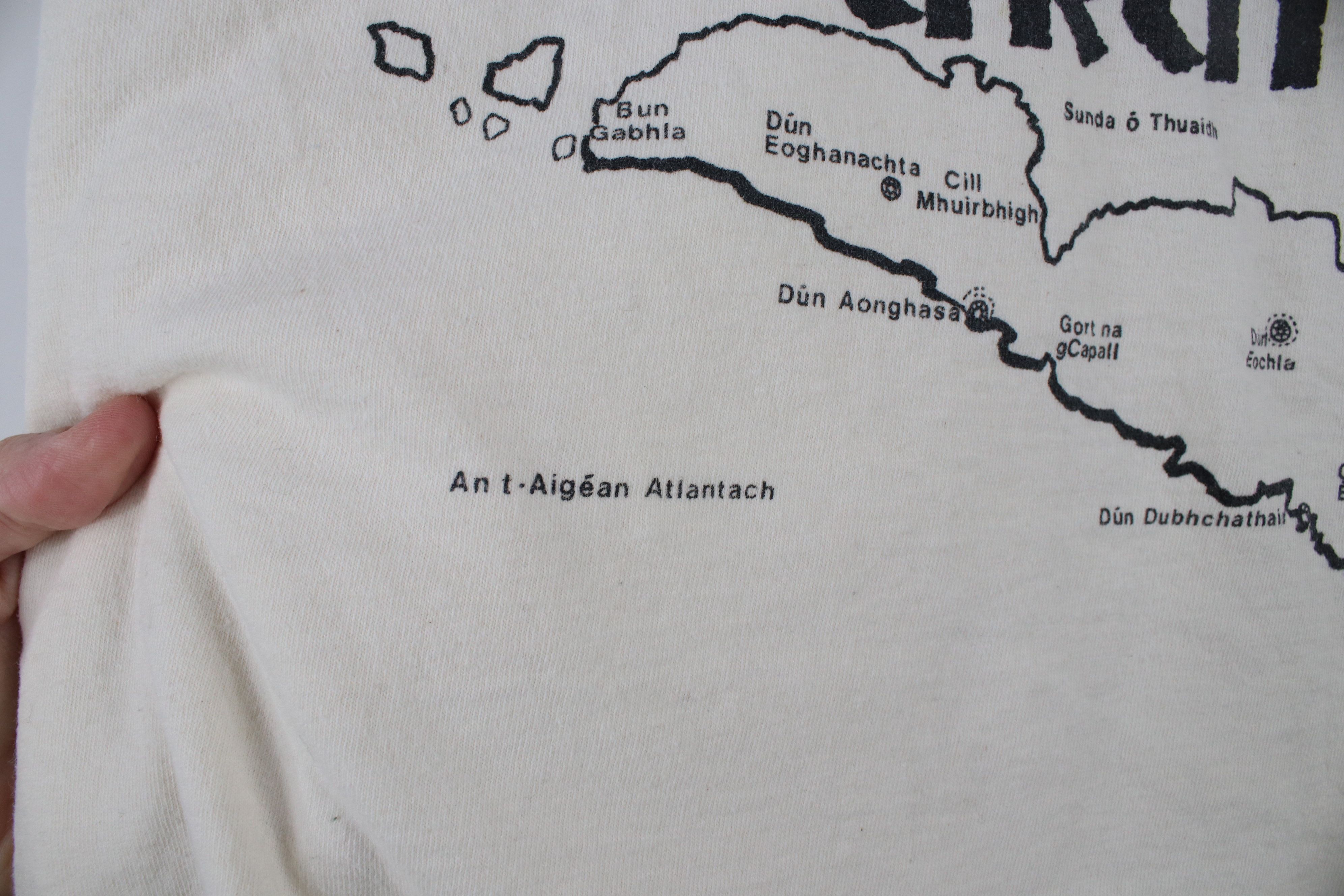 Vintage Vintage 90s Inis Mor Arainn Inishmore Ireland T-Shirt Cream Size US XXL / EU 58 / 5 - 6 Thumbnail