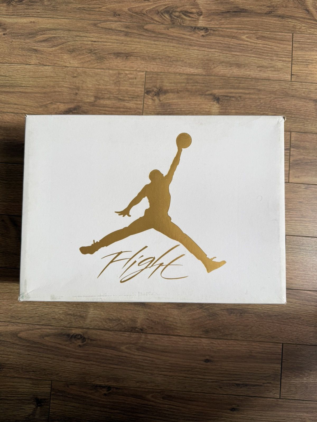 Jordan Brand Air Jordan 4 Womens Retro Metallic Gold Sizes US W10.5 / M9 Size US 9 / EU 42 - 10 Thumbnail