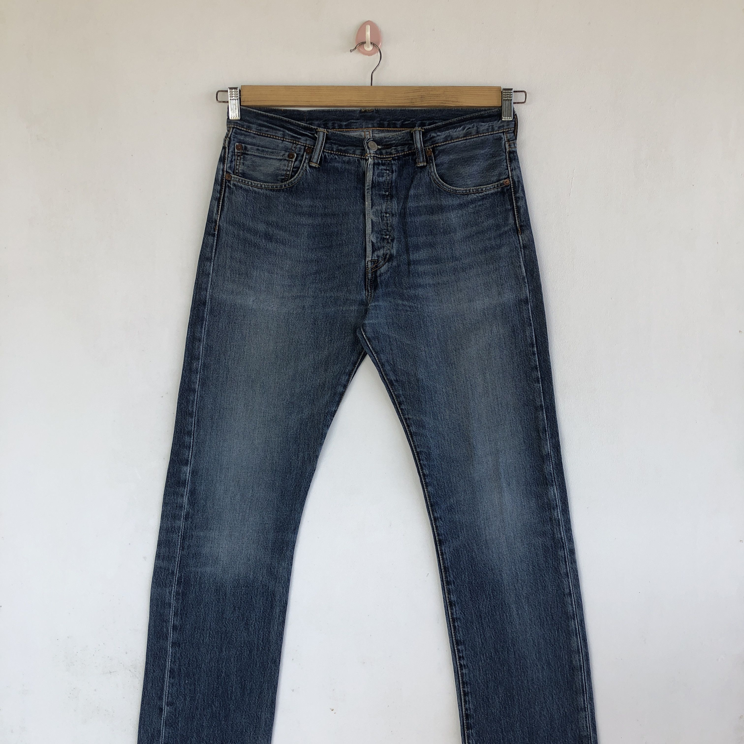 Levi's Vintage Levis 501 Jeans Levi's 501 Faded Light Wash Denim Size US 32 / EU 48 - 3 Thumbnail