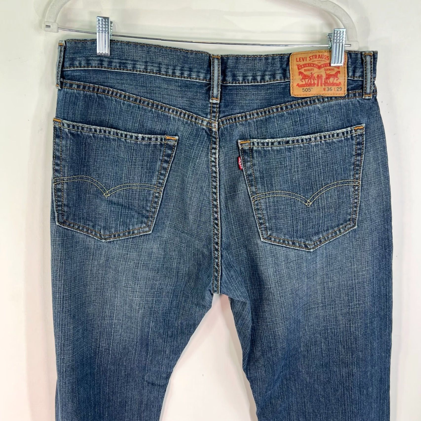 Levi's Levi's 505 Jeans Mens 34X28 Blue Regular Fit Straight Casual Size US 34 / EU 50 - 4 Thumbnail