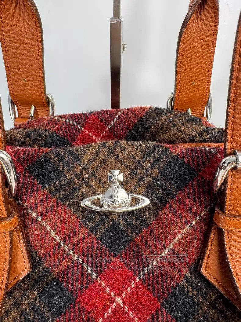 Vivienne Westwood Vivienne Westwood size OS Tweed Checkered Bowling Bag/Shoul Size ONE SIZE - 2 Thumbnail