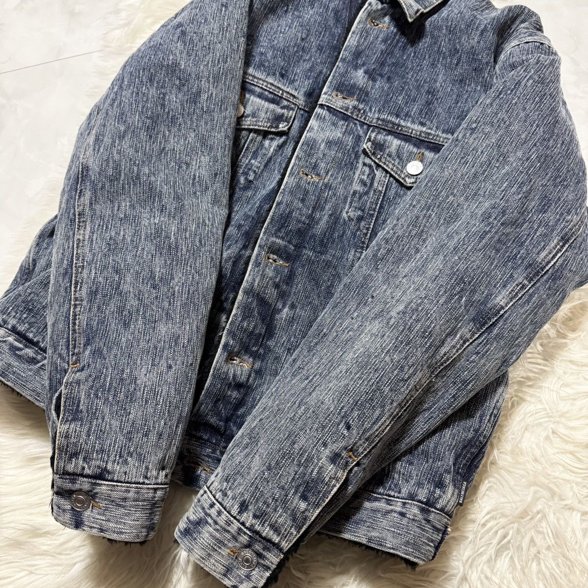 Balenciaga Balenciaga Boa Fur-Lined Marbled Denim Bomber Jacket, Size US S / EU 44-46 / 1 - 19 Thumbnail