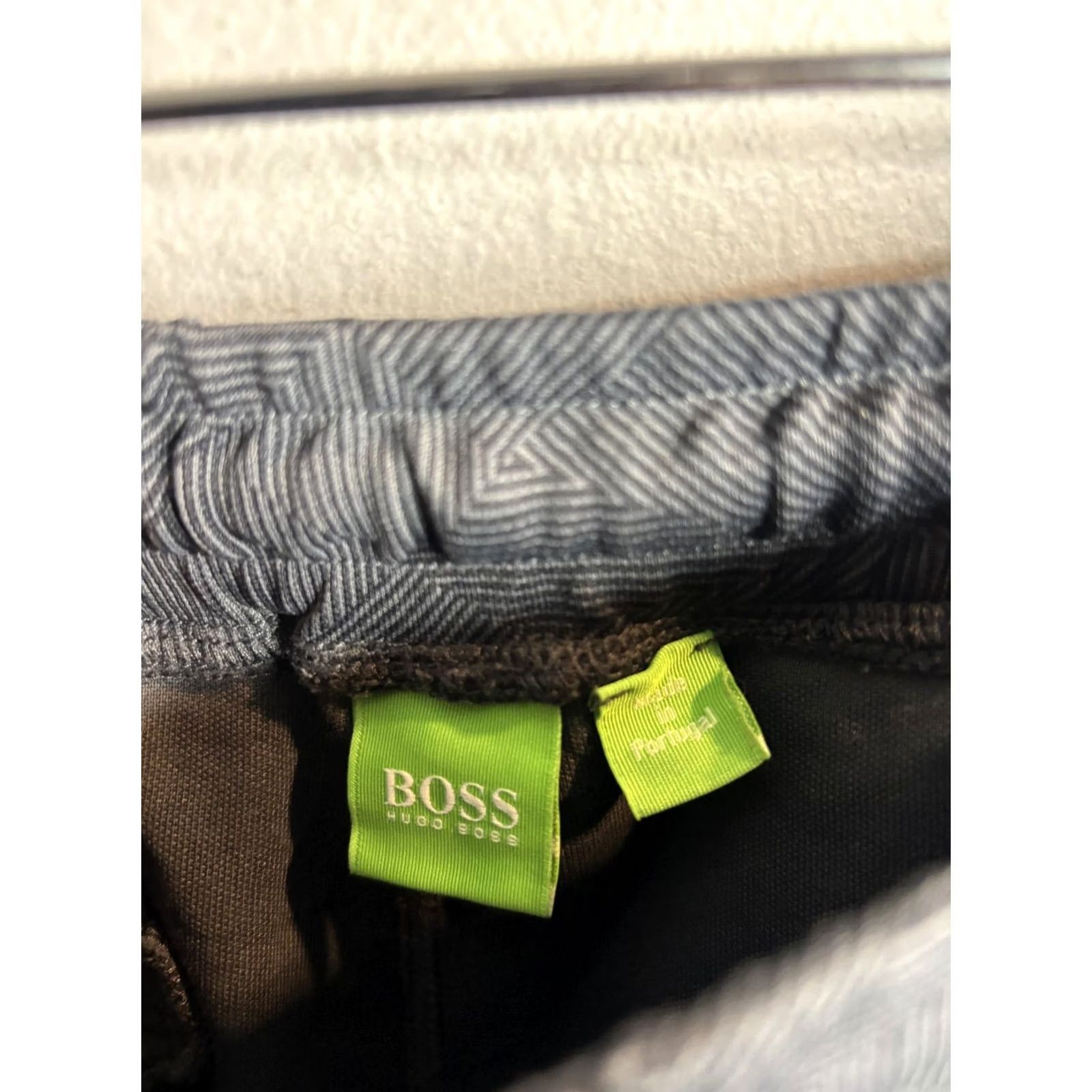 Hugo Boss BOSS Hugo Boss Pants Mens 2XL Gray Geometric Joggers Elastic Waist Pockets Size US 39 - 3 Thumbnail