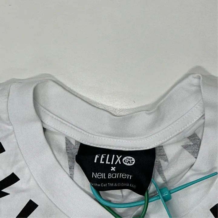 Neil Barrett Neil Barrett x Felix The Cat Short Sleeve T-shirt -2507 Size US L / EU 52-54 / 3 - 3 Thumbnail