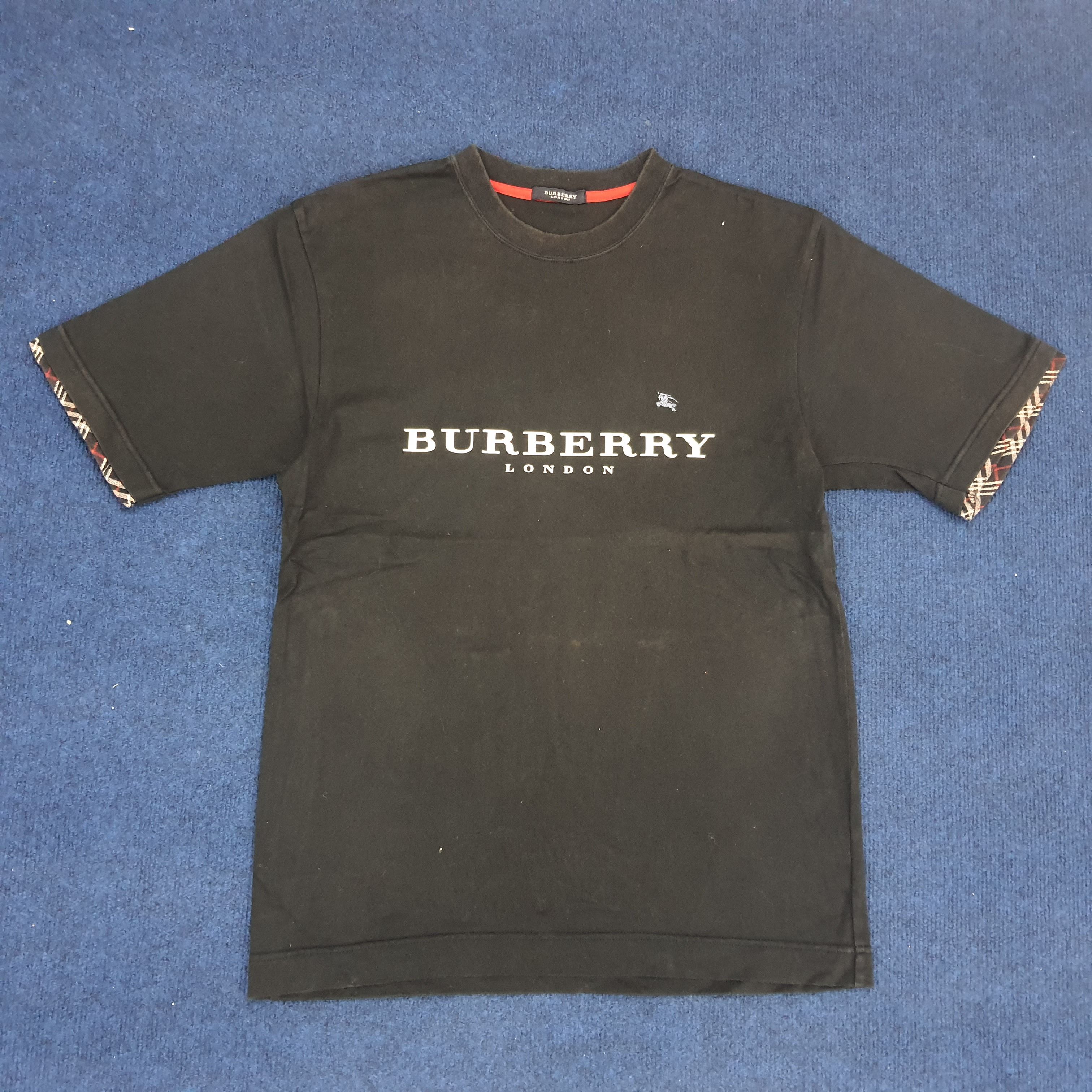 Burberry × Vintage Vintage Burberry London Spell Out T-shirt Size US M / EU 48-50 / 2 - 1 Thumbnail