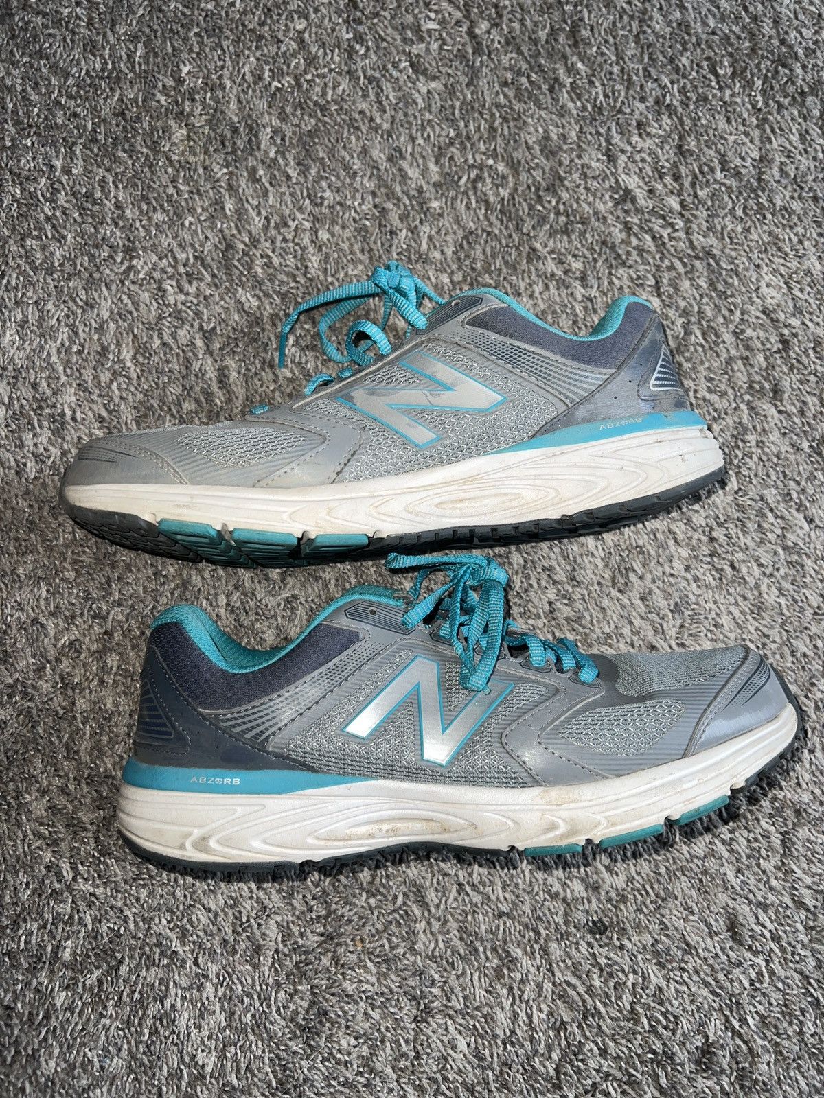 New Balance New Balance 560 V7 Sneakers Size US 10 / IT 40 - 1 Thumbnail