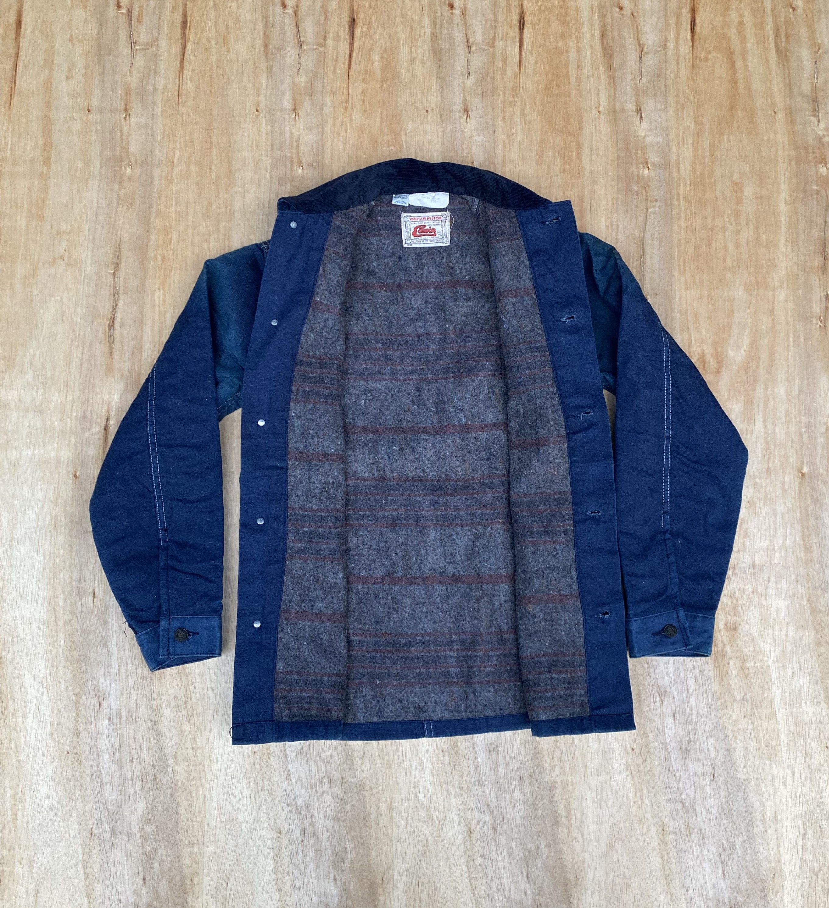 Edwin Vintage 80S Edwin sunfaded Chore denim jacket inner blanket Size US S / EU 44-46 / 1 - 7 Thumbnail