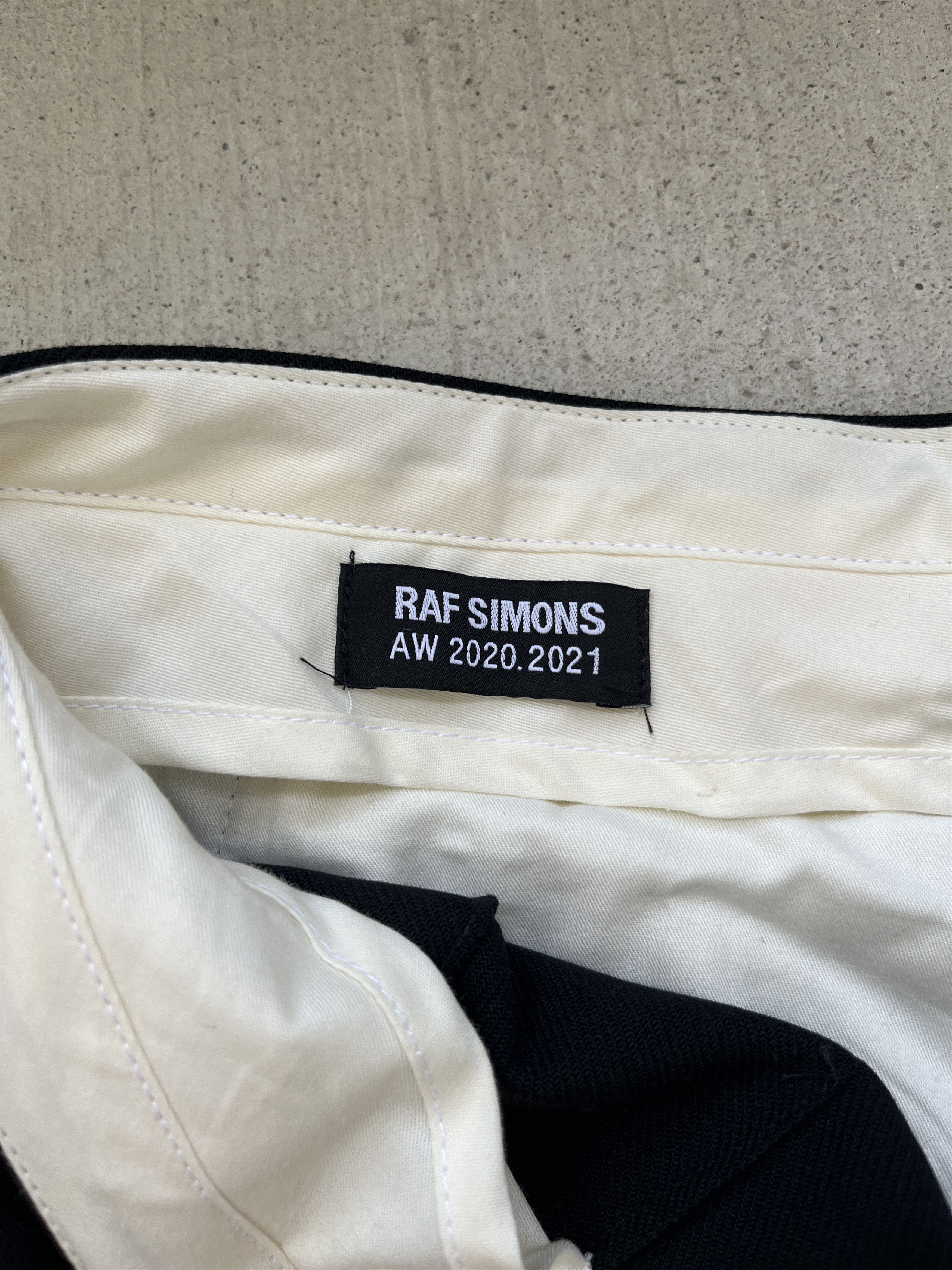 Raf Simons Raf Simons Satin Stripe Tuxedo Trousers AW20 Size US 36 / EU 52 - 5 Thumbnail