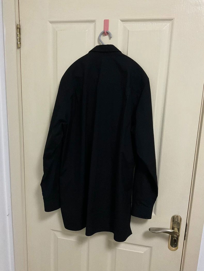 Yohji Yamamoto Yohji Yamamoto Black printed silhouette shirt 2502-Nextarr Size US L / EU 52-54 / 3 - 2 Thumbnail