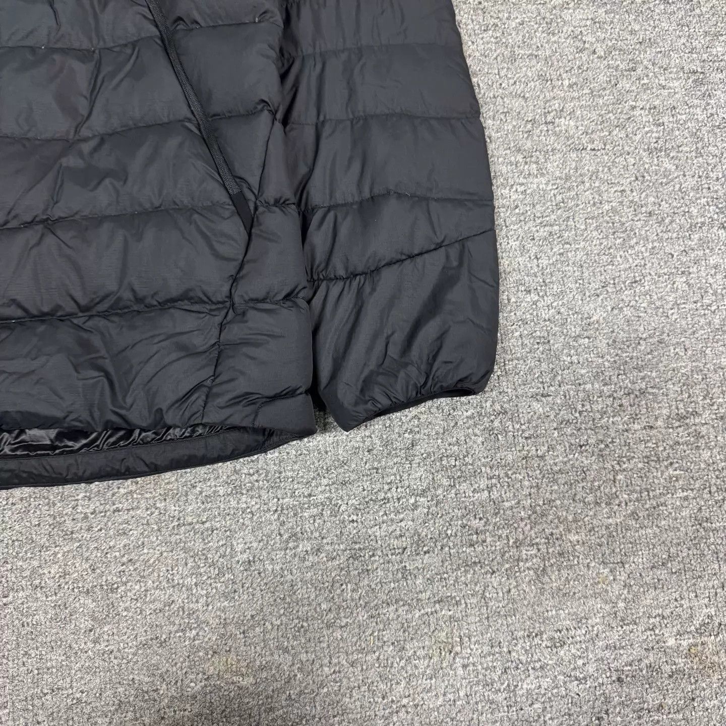 Arc'teryx Arcteryx Thorium AR Black Hooded Down Jacket XL 99 New Size US XL / EU 56 / 4 - 5 Thumbnail