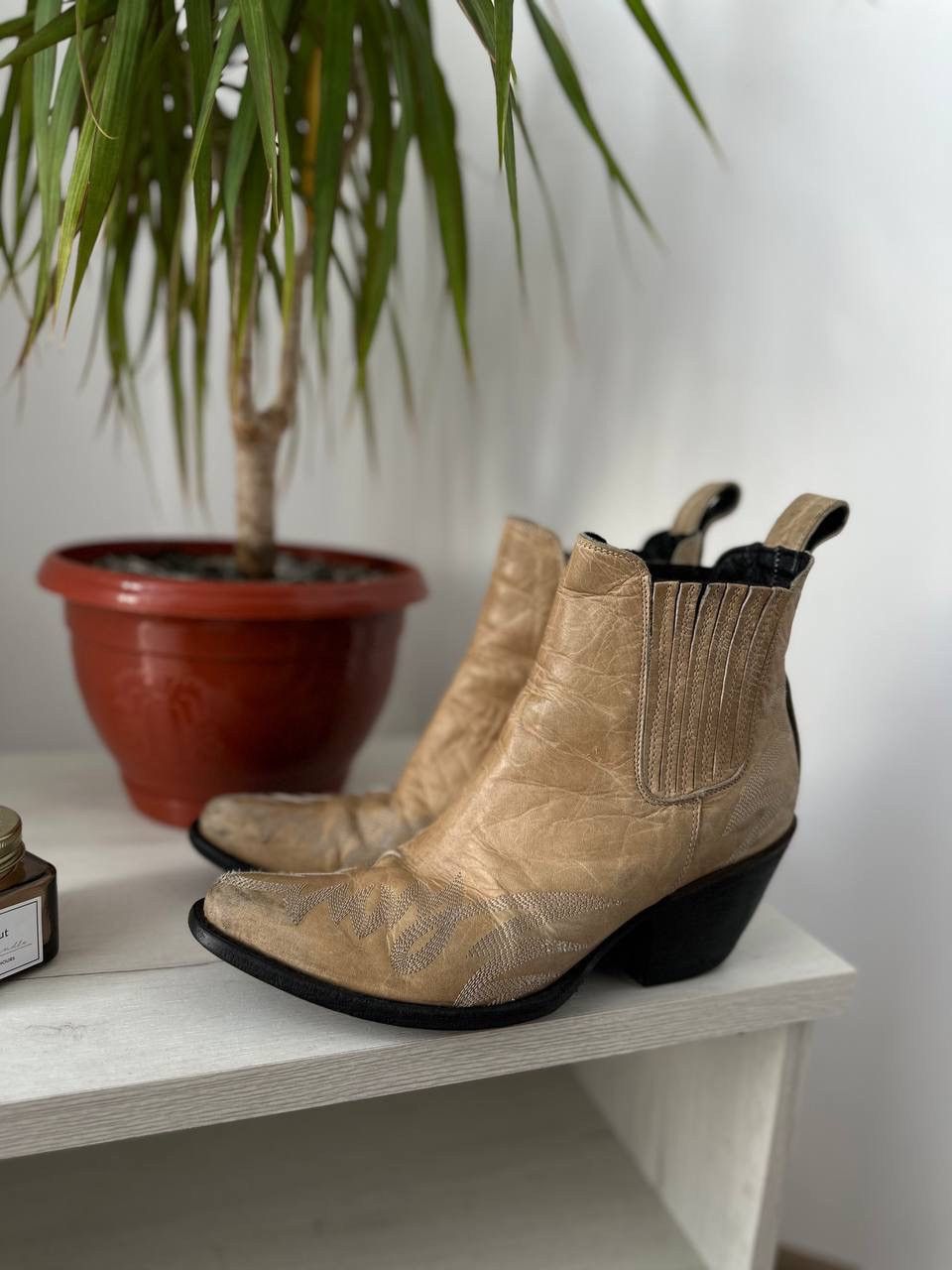 Japanese Brand × Leather × Vintage Vintage Cowboy Beige Western Leather Women’s Boots Size US 8 / IT 38 - 2 Thumbnail