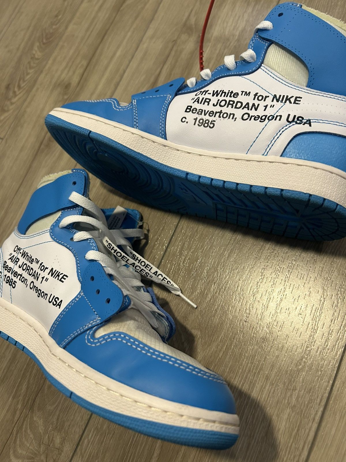 Nike × Off-White Off-White x Air Jordan 1 Retro High ‘OG UNC’ Size US 11 / EU 44 - 5 Thumbnail