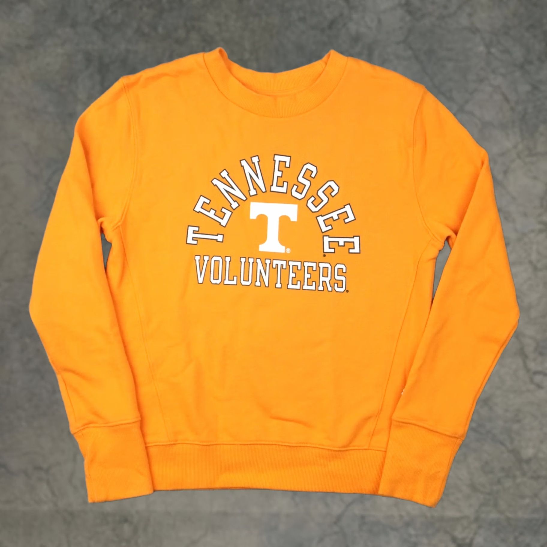 Champion Champion University of Tennessee Orange Long Sleeve Sweatshirt Mens XS Size US XS / EU 42 / 0 - 1 Thumbnail