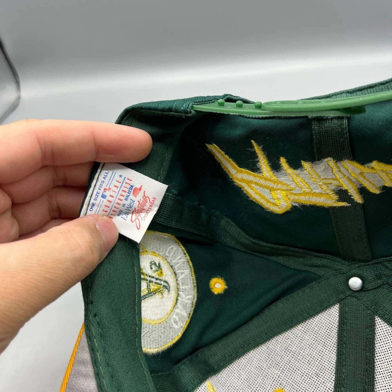 Signatures × Vintage Oakland Athletics Hat Men Signatures MLB Snap Back Cap New Size ONE SIZE - 5 Thumbnail