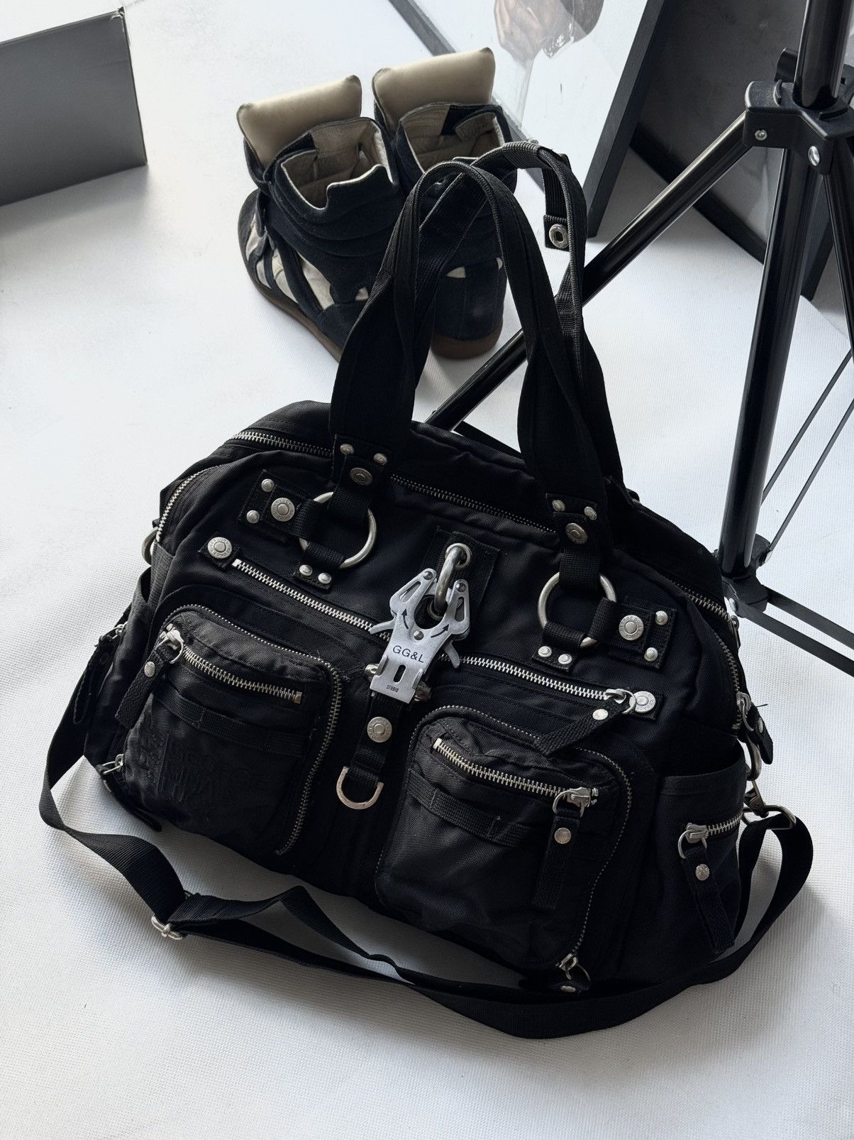 George Gina & Lucy Very Rare George Gina & lucy Y2k Alyx Bag Crossbody Handbag Size ONE SIZE - 8 Thumbnail