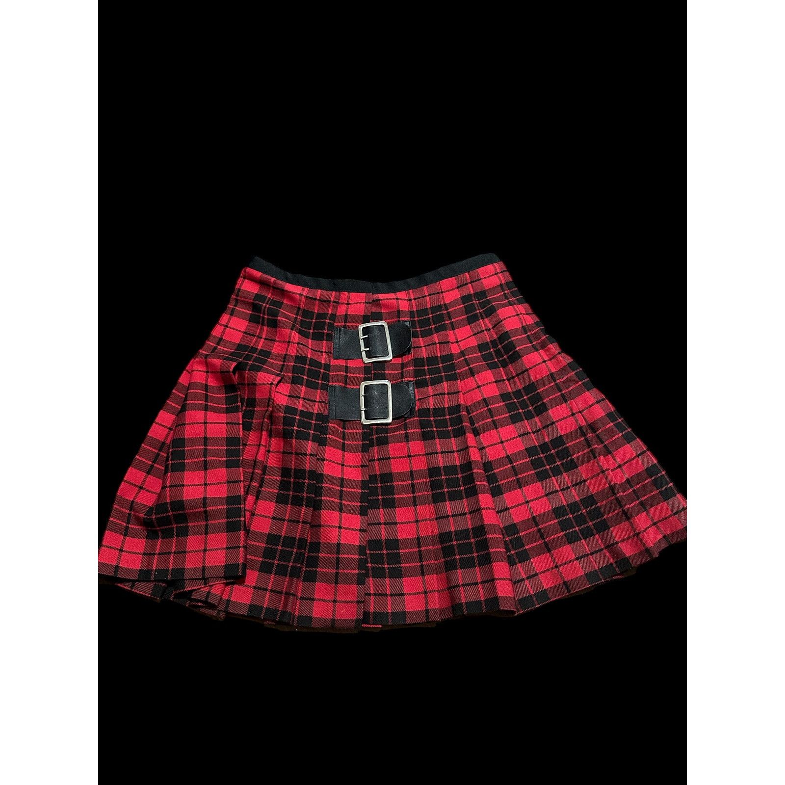 Sisley Sisley Kilt Skirt, Made in Italy, EU size 32 Size 26" / US 2 / IT 38 - 1 Thumbnail