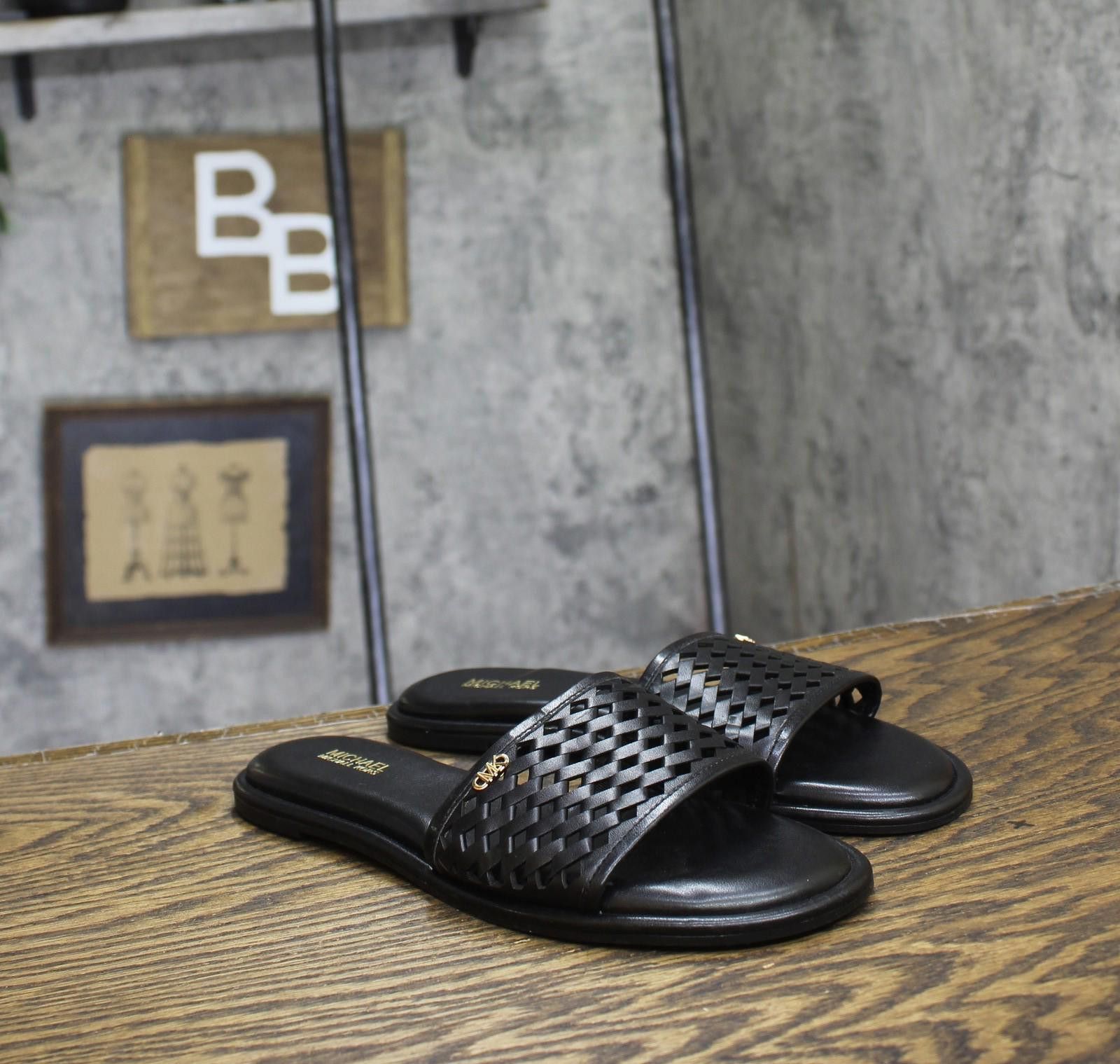 Michael Michael Kors Perforated Slide Sandals Black 6.5m