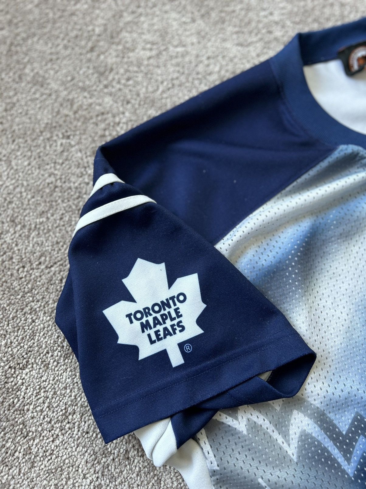 NHL × Vintage Early 2000s Toronto Maple Leafs Jersey Tee Size US L / EU 52-54 / 3 - 4 Thumbnail