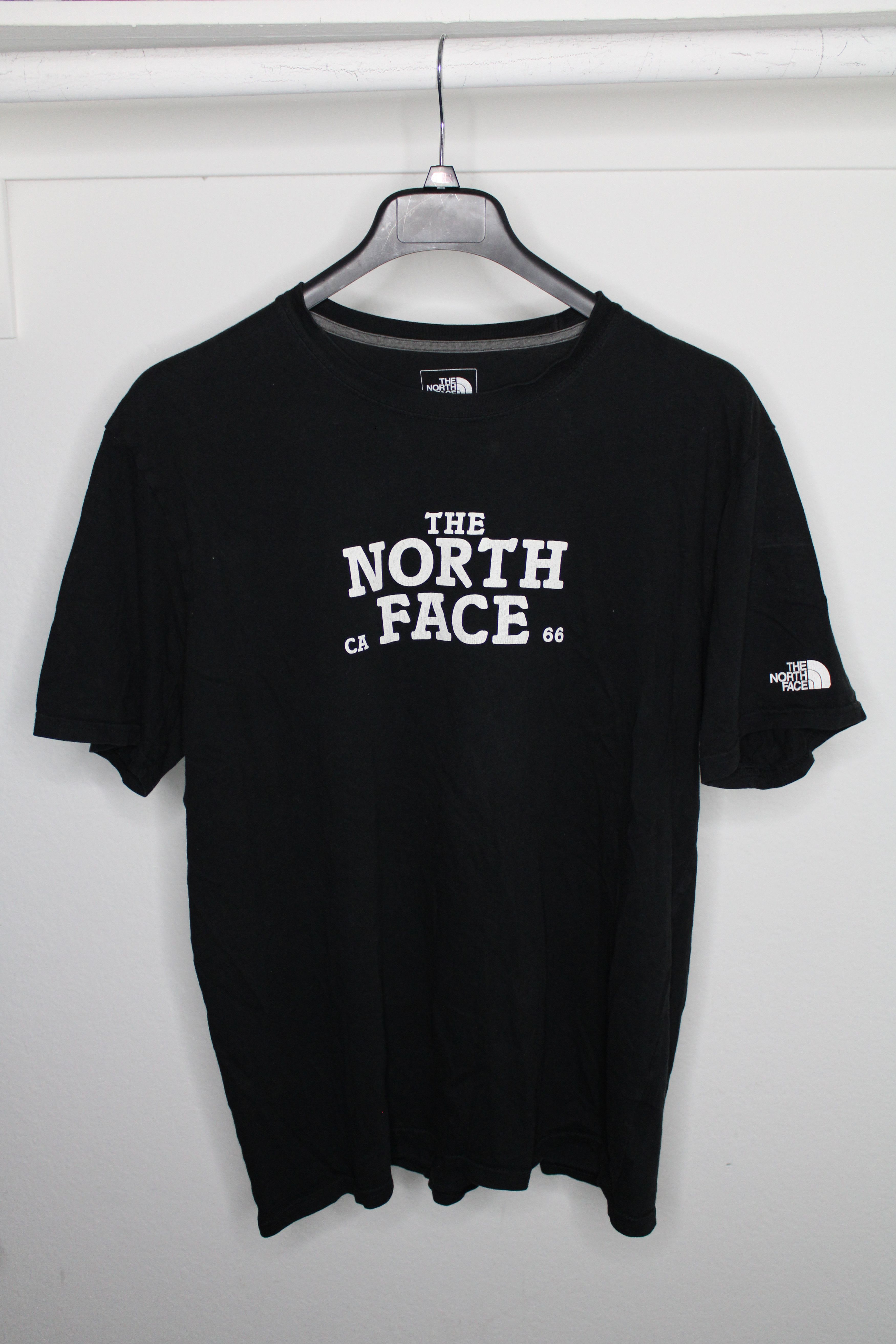 The North Face The North Face Black Shirt Size US XL / EU 56 / 4 - 1 Thumbnail