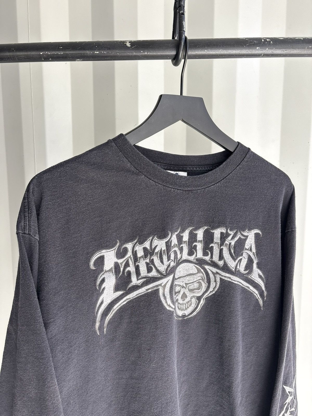 Band Tees Vintage Metallica Shirt Faded Distressed Grunge Band Size US XL / EU 56 / 4 - 3 Thumbnail