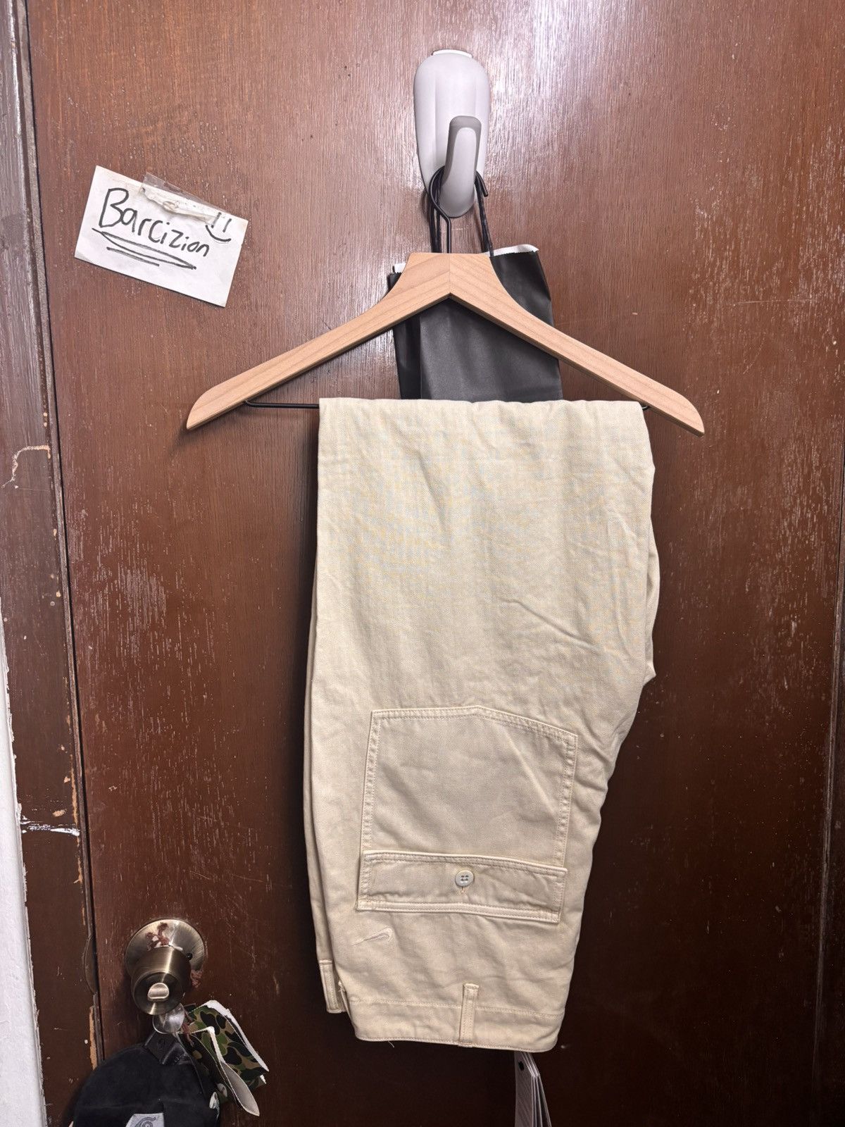 Nike White cream nike pants Size US 32 / EU 48 - 1 Thumbnail