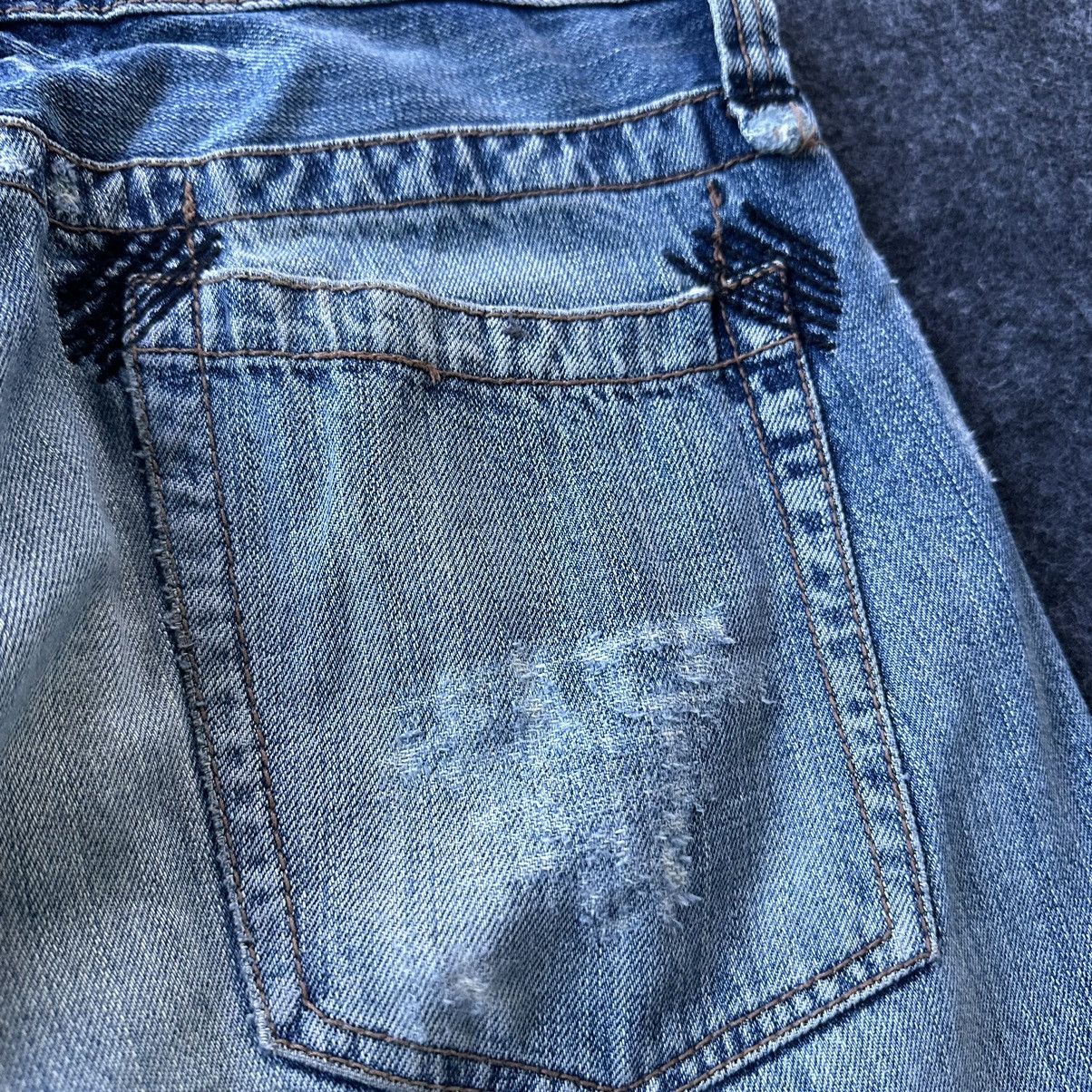 Japanese Brand Fudge Regular Distressed Denim W33 D653 Size US 33 - 16 Thumbnail