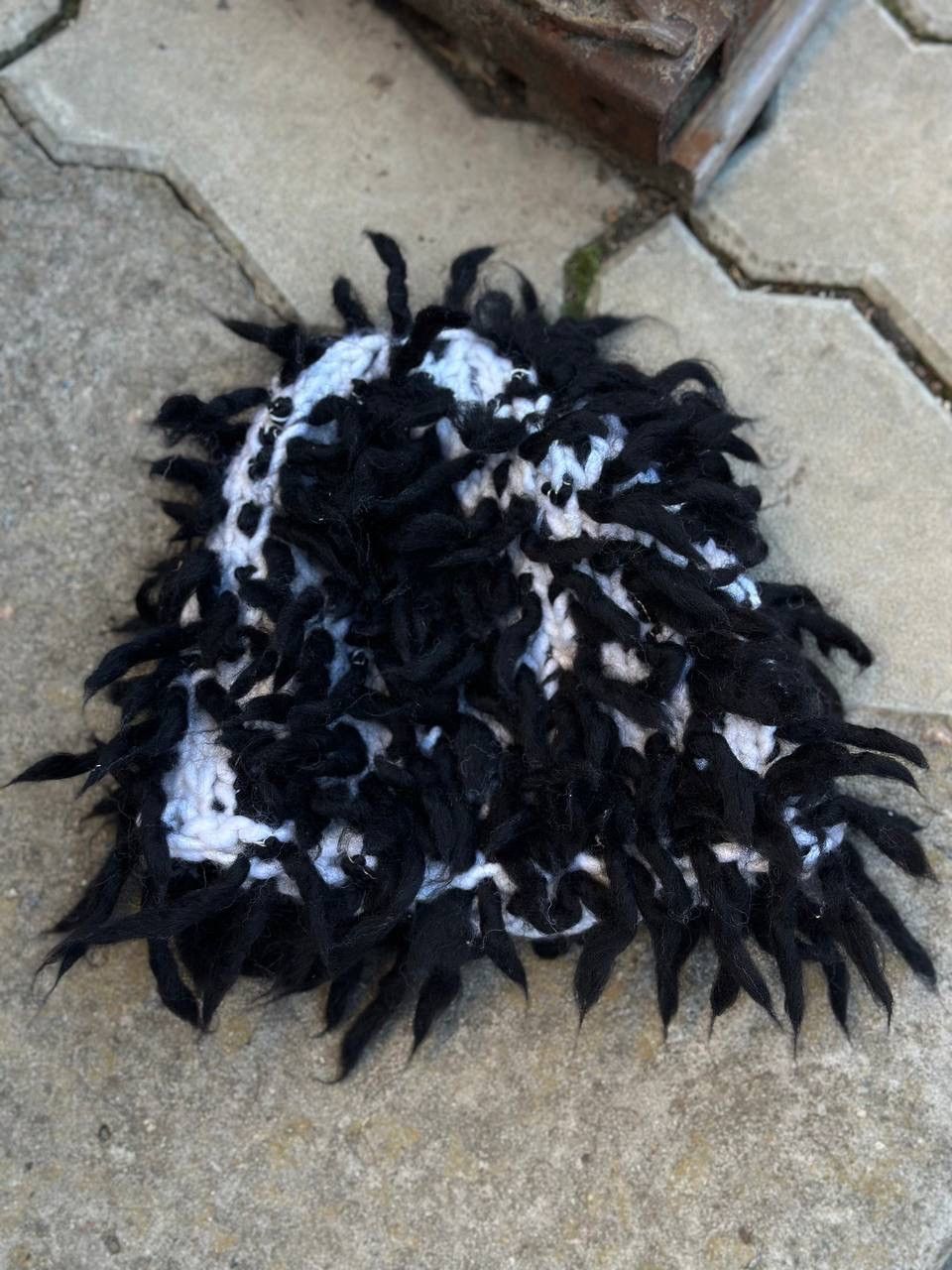 Handmade VTG Custom Knit Hat Cap Y2K 00s USA Grunge Hype Trend Size ONE SIZE - 1 Thumbnail