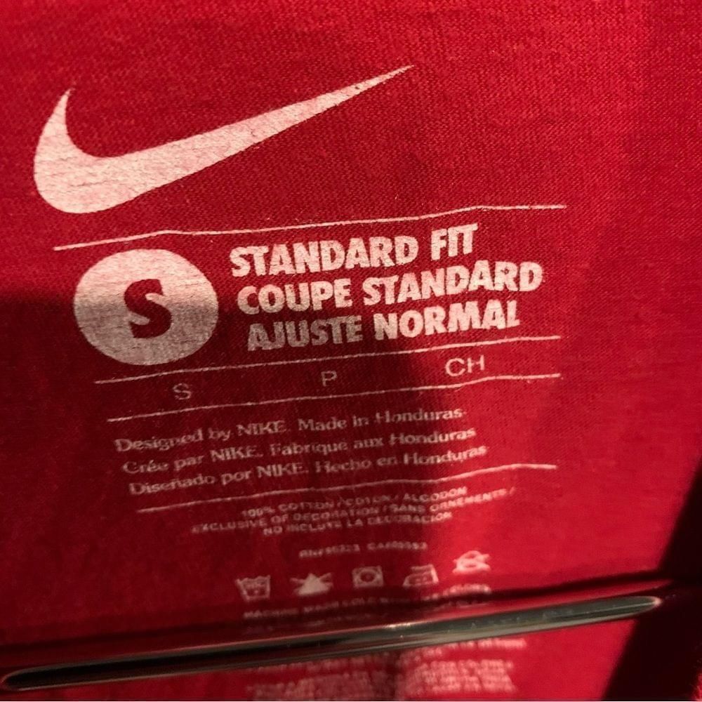 Nike Nike Tshirt Size S / US 4 / IT 40 - 3 Thumbnail