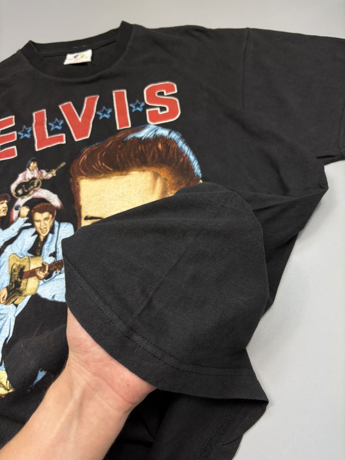 Band Tees Vintage Band Tee 90’s Elvis Presley Portreits Photo T-shirt Size US L / EU 52-54 / 3 - 12 Thumbnail