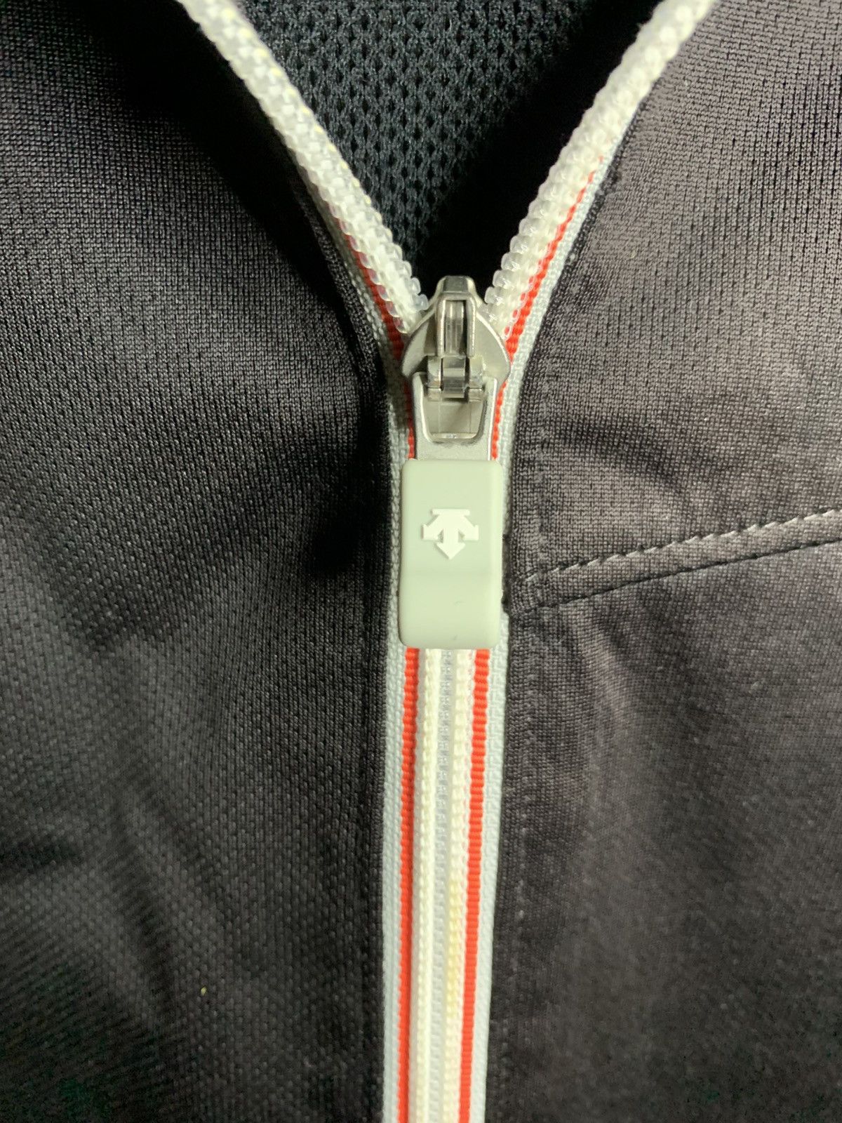 Descente Descente Full-Zip Windbreaker Size US M / EU 48-50 / 2 - 8 Thumbnail