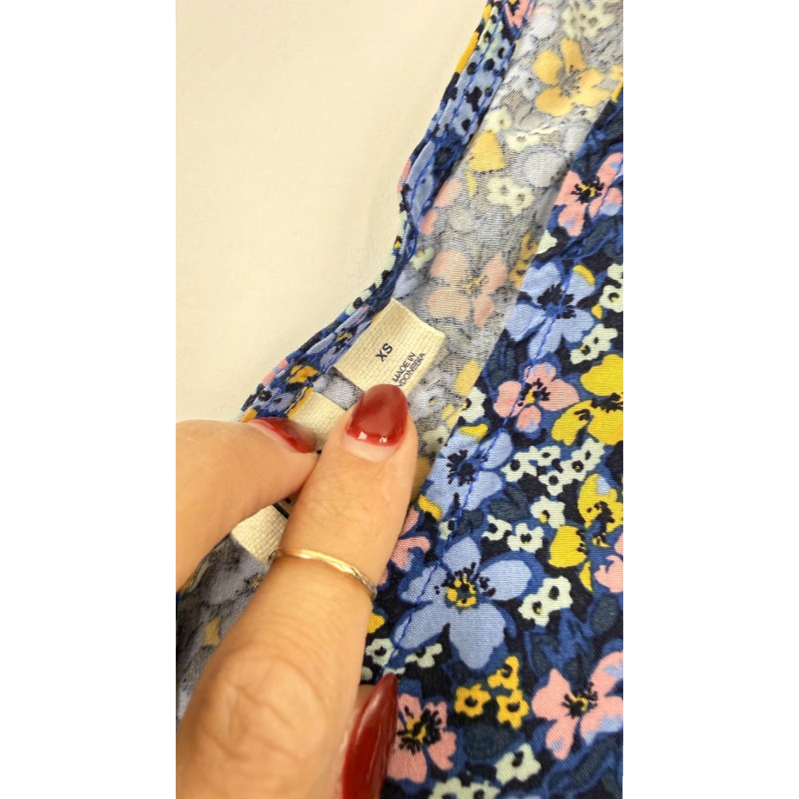 Gap Gap Dress Womens XS Blue Yellow Floral Sleeveless Crisscross Back Rayon Size XS / US 0-2 / IT 36-38 - 3 Thumbnail