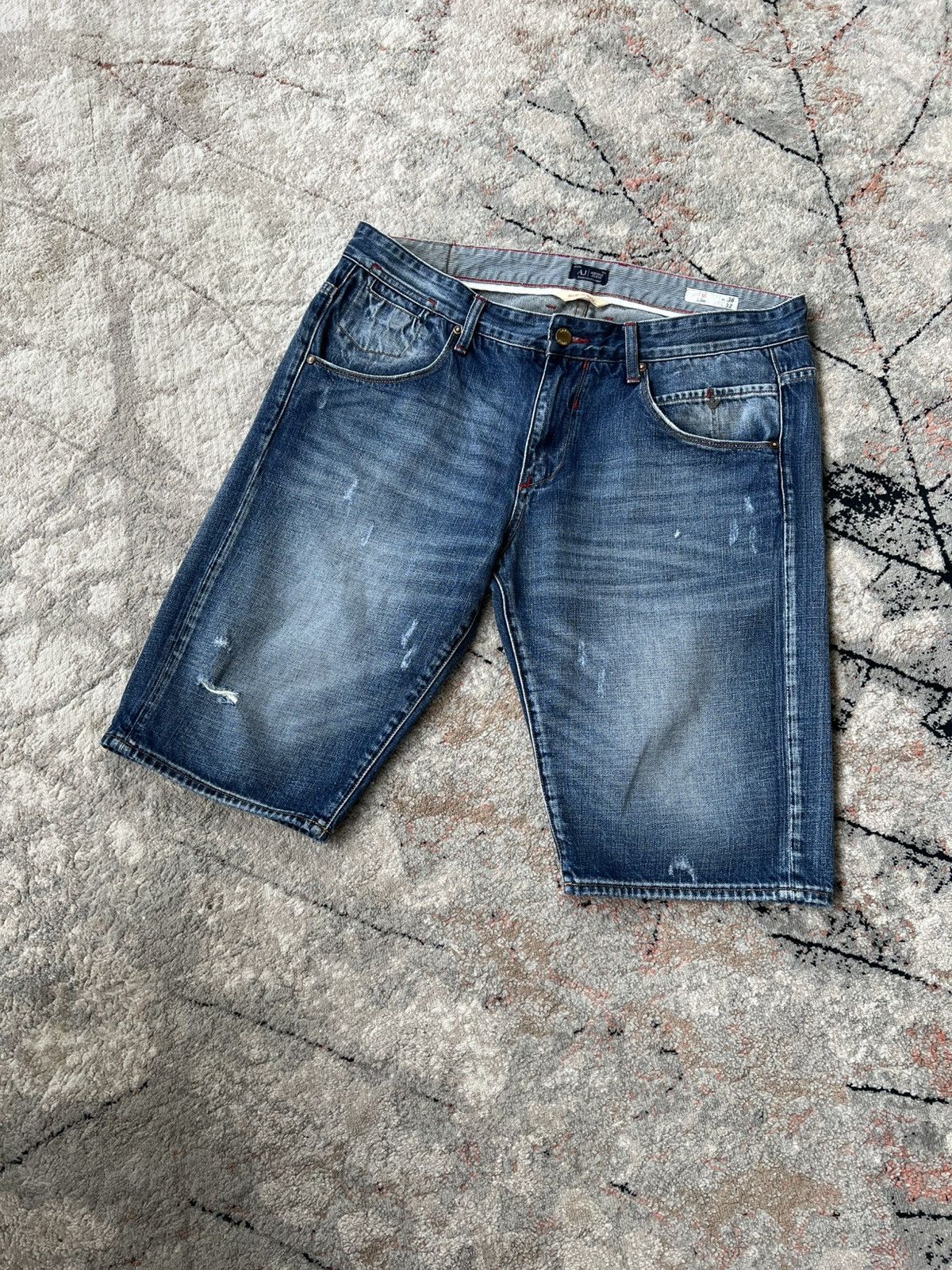 Armani Armani Jenas Shorts Size US 36 / EU 52 - 1 Thumbnail