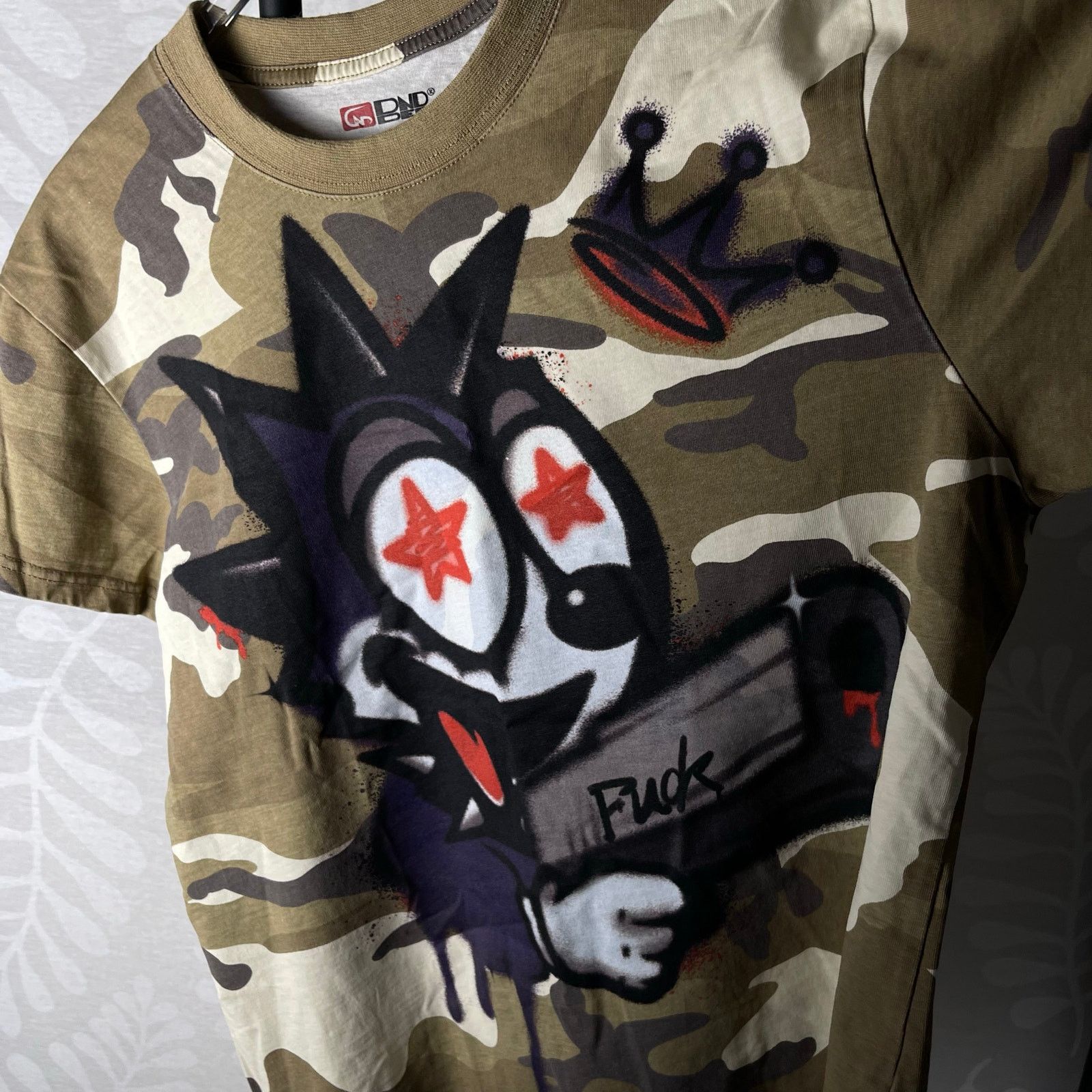 Japanese Brand Camo Glock Graphic Cropped Baby Tee Size US S / EU 44-46 / 1 - 5 Thumbnail