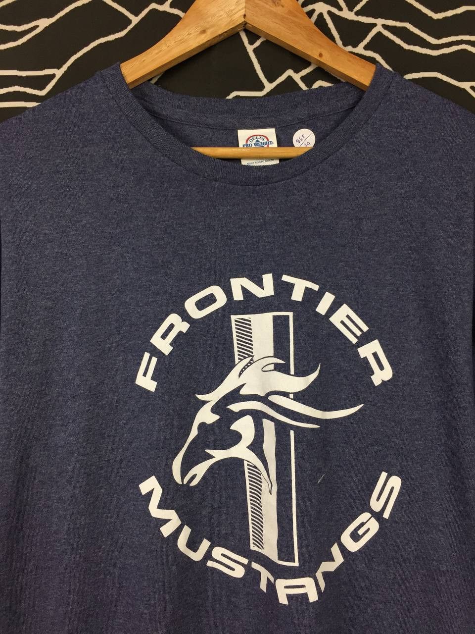 Vintage Vtg Y2K Frontier School Mustangs Apparel Logo Tee Size US XXL / EU 58 / 5 - 3 Thumbnail