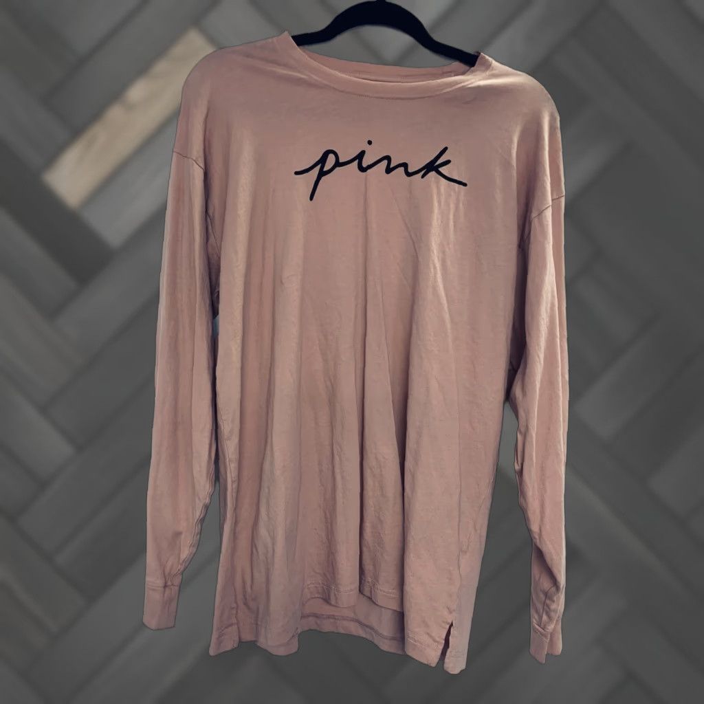 Victoria's Secret Victoria's Secret PINK Long Sleeve Tee Shirt L Woman Pink Logo Crew Neck Cotton T-Shirt Regular Fit Vintage: No Size L / US 10 / IT 46 - 1 Thumbnail