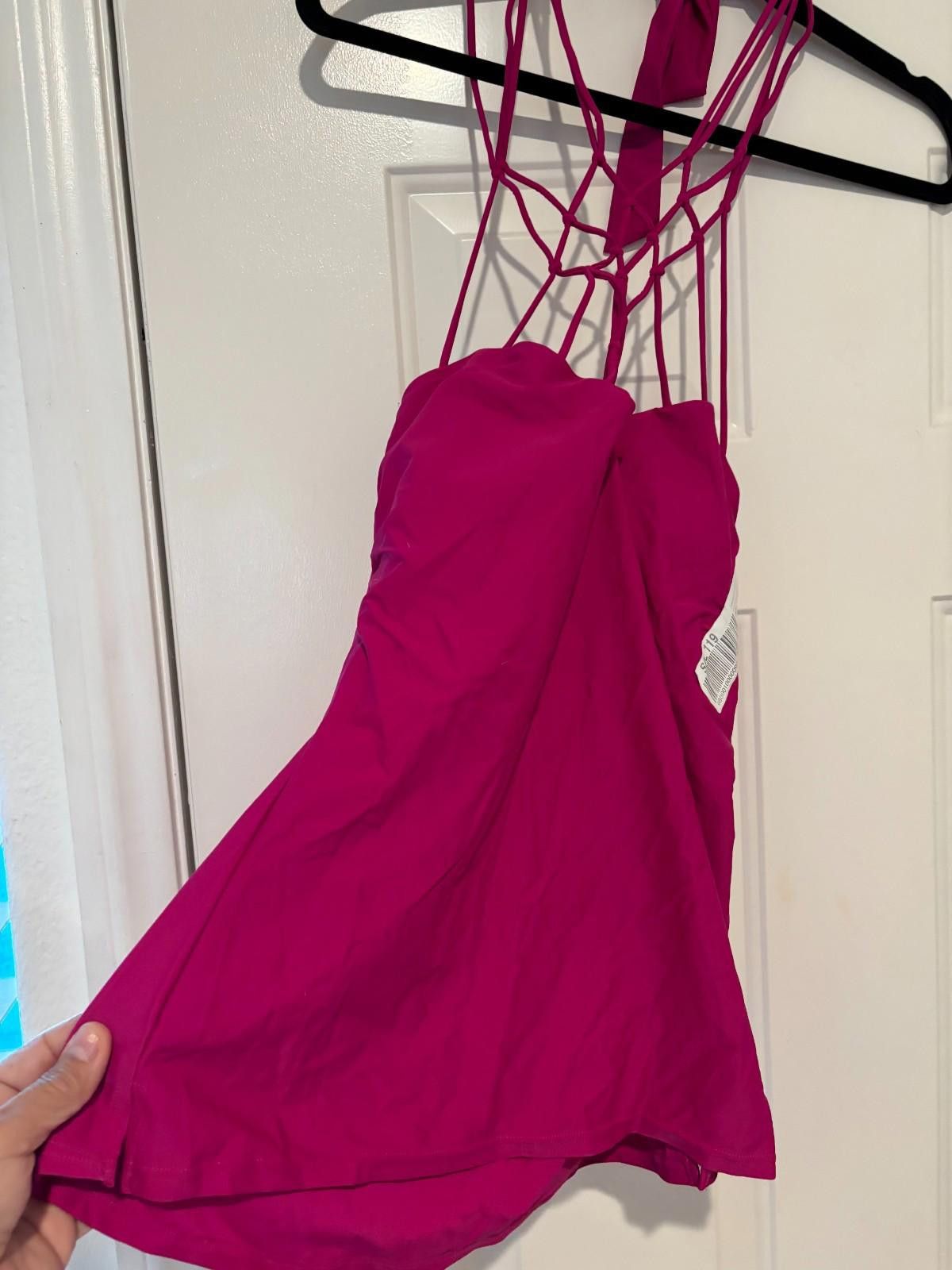 Designer Women's Island Escape tanktini top (only) pink size 14. #74 Size ONE SIZE - 1 Thumbnail