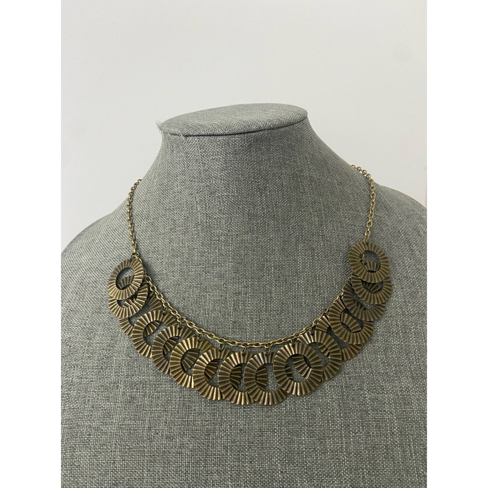 Handmade hammered disc necklace Size ONE SIZE - 1 Thumbnail