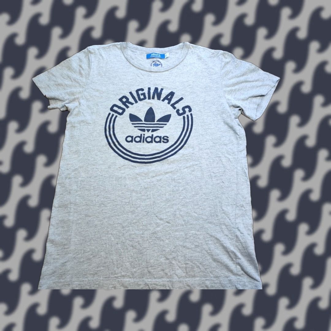 Adidas Adidas Originals Mens T-Shirt Short Sleeve Size M Gray 40 Years Trefoil Logo Size US M / EU 48-50 / 2 - 1 Thumbnail