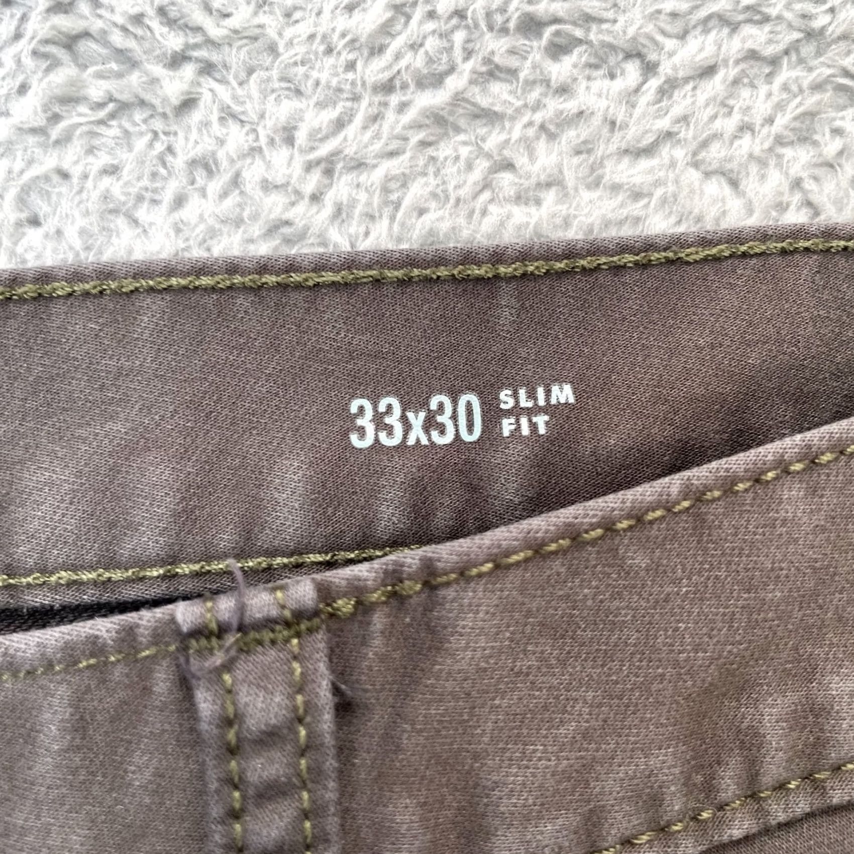 Banana Republic Banana Republic Shorts Mens 33x30 Brown Travel Denim Slim Fit Dark Wash Casual Workwear City Preppy Slim Chino Mens Size US 34 / EU 50 - 4 Thumbnail