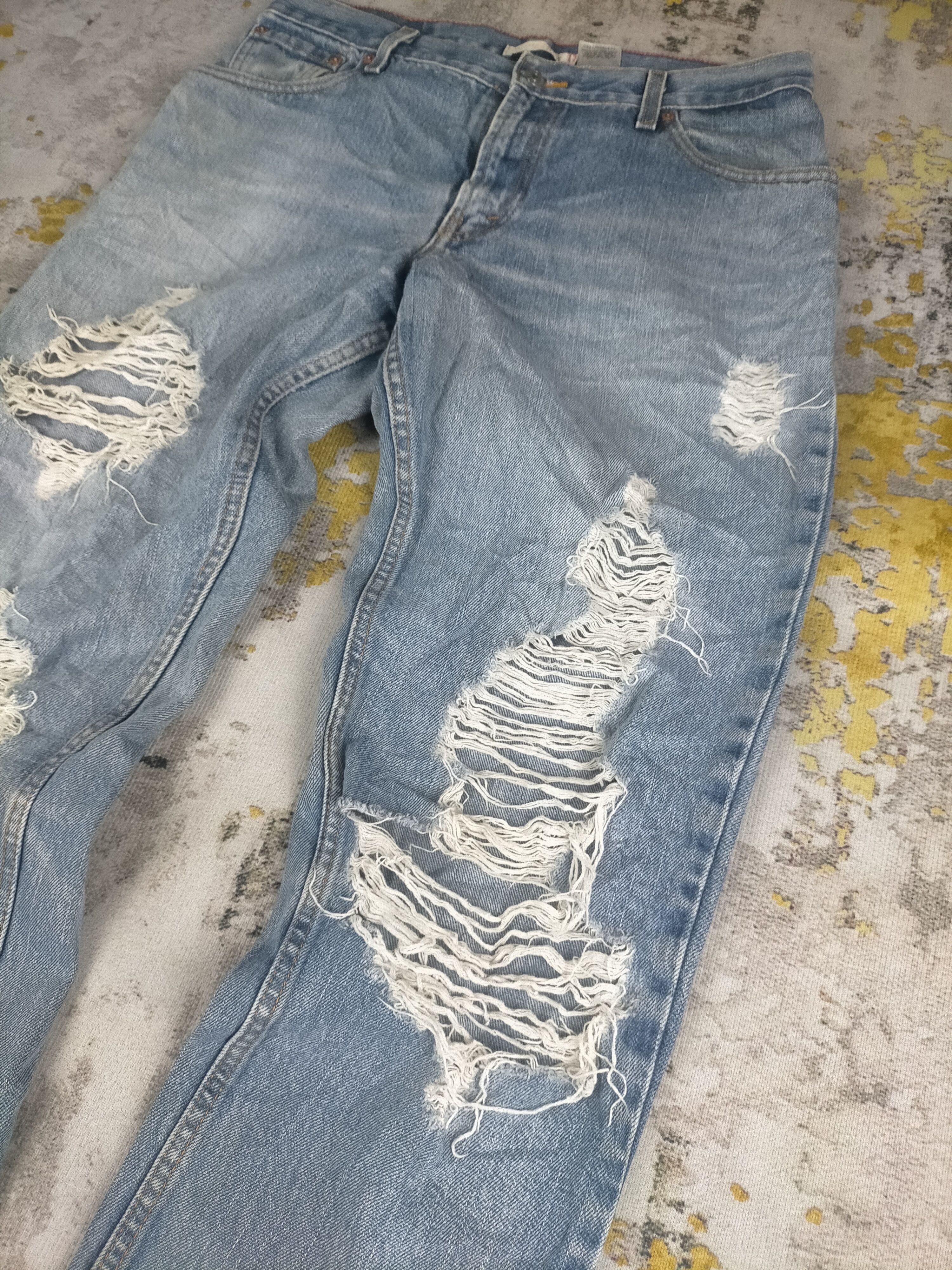 Levi's 🔥90s Levis 550 Grunge Distressed Stone Wash Jeans Size US 32 / EU 48 - 2 Thumbnail