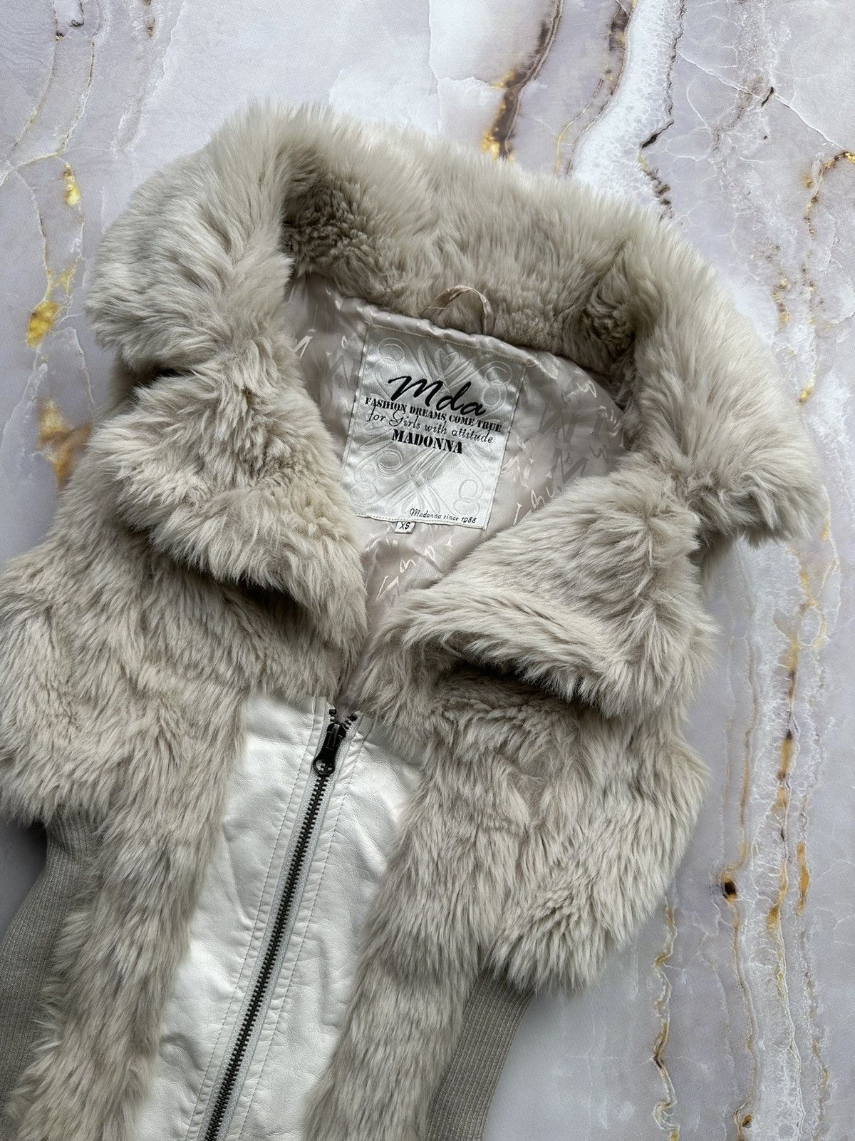 Japanese Brand Vintage Vest With Faux Fur Size XS / US 0-2 / IT 36-38 - 3 Thumbnail
