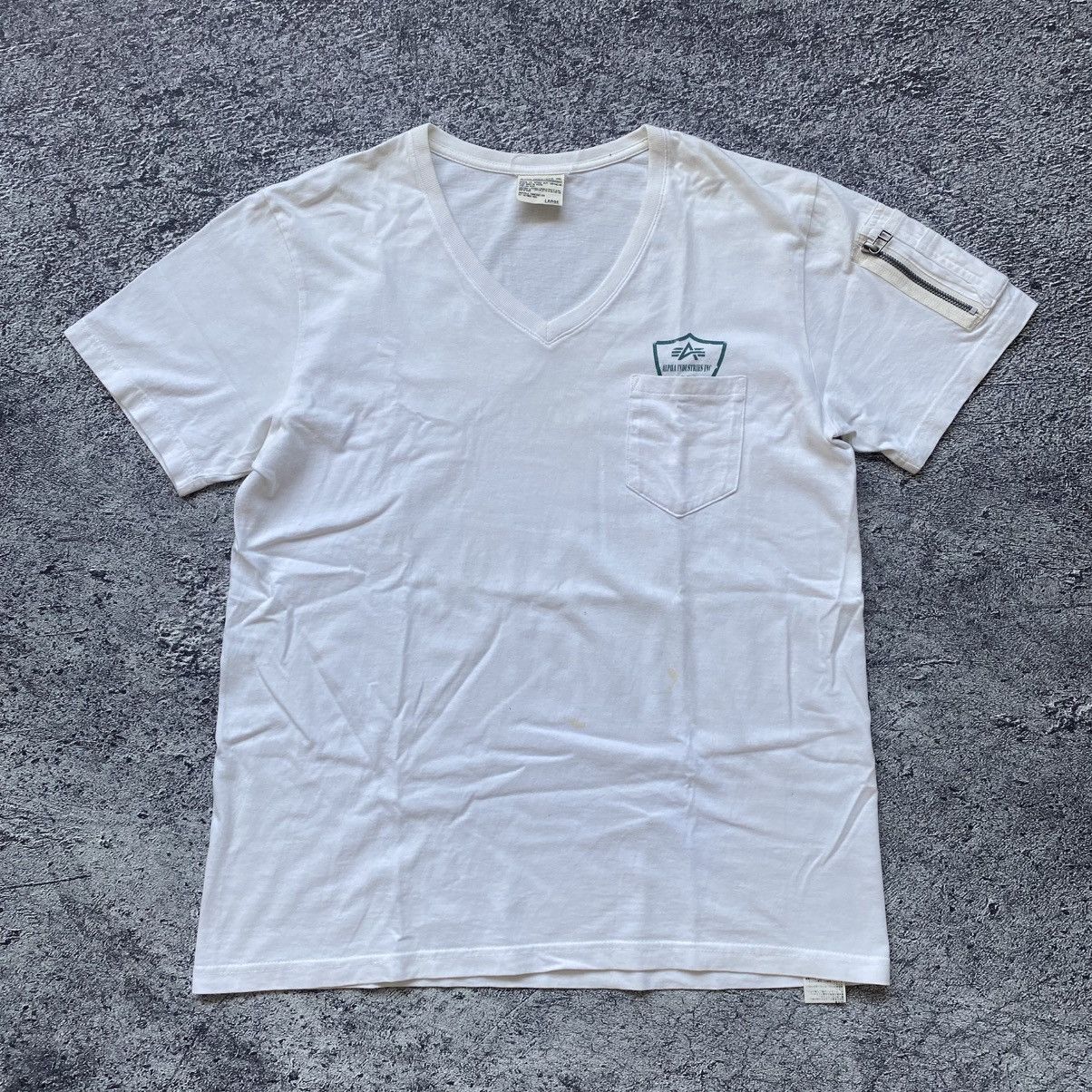 Alpha Industries × Avirex × Buzz Rickson's Alpha Industries Pocket Logo Vneck Tshirt Size US L / EU 52-54 / 3 - 1 Thumbnail