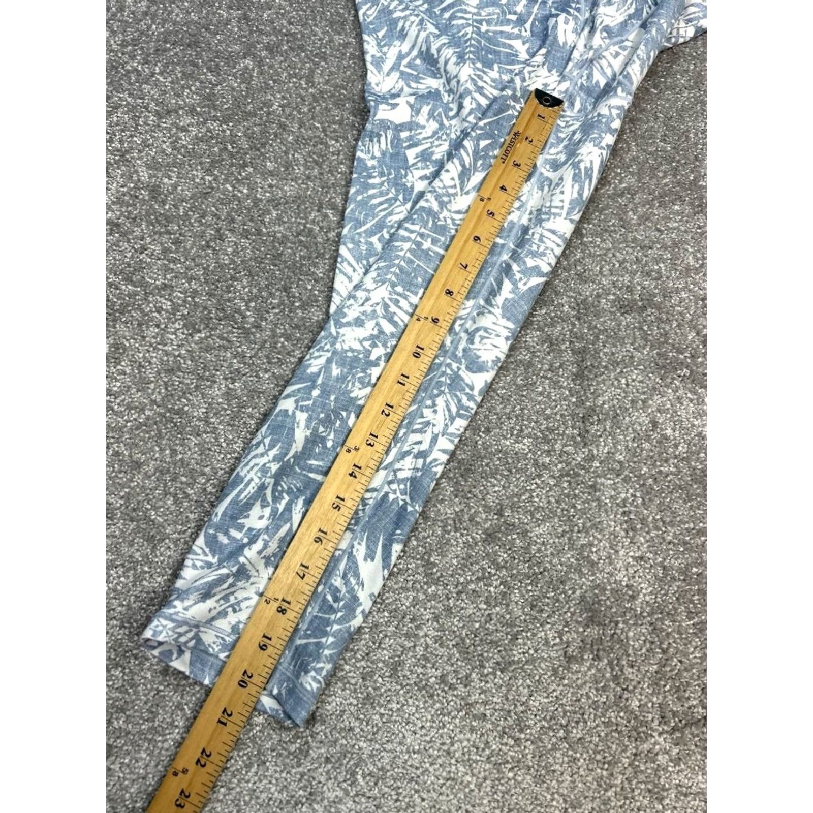 Prana prAna Cap Womens M White Pillar Capri Leggings Abstract Print Logo Mid Rise Size 32" / US 10 / IT 46 - 2 Thumbnail