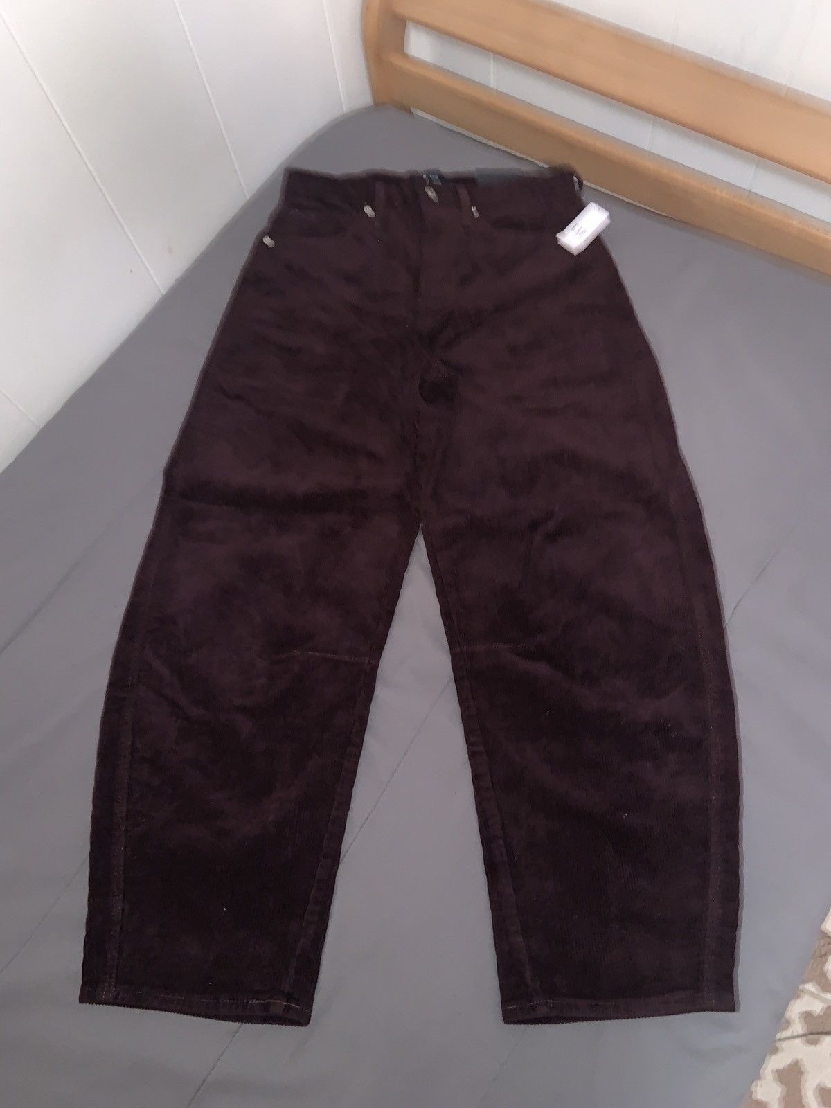 Gap Womens - Barrel Corduroy High Rise Pants - Size 4/27R Size 27" / US 4 / IT 40 - 1 Thumbnail