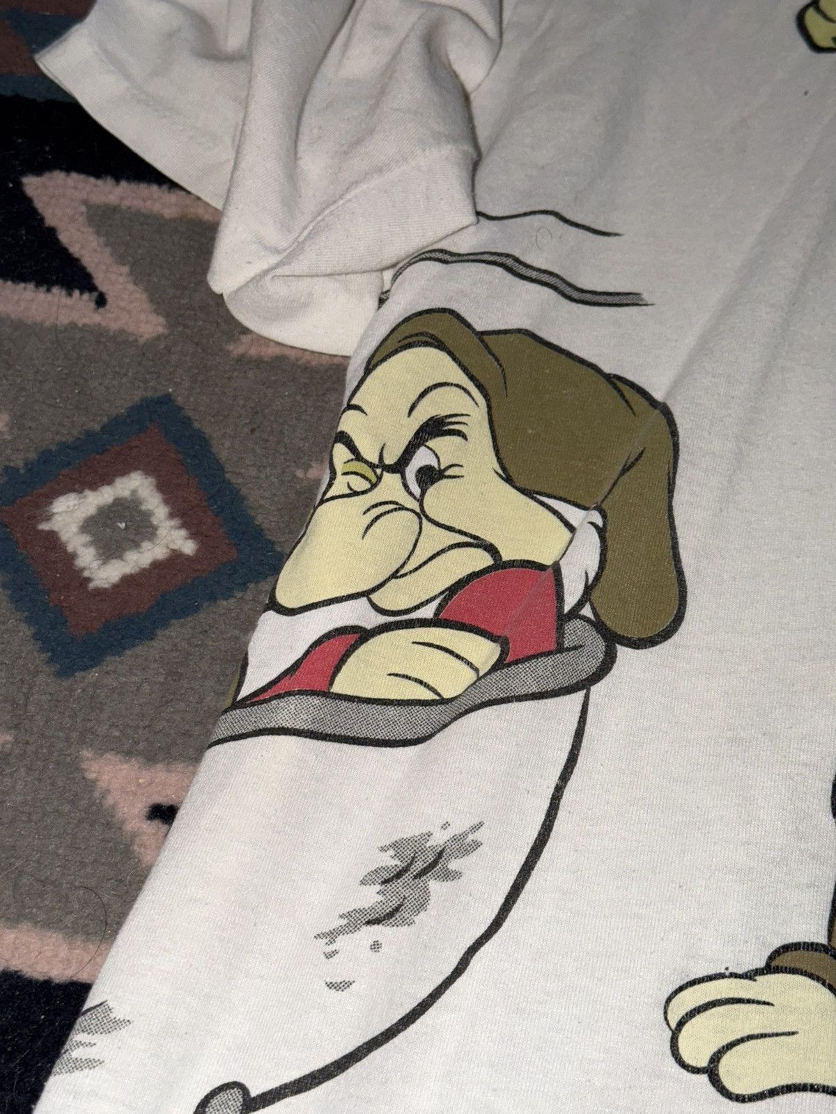 Disney Vintage 90's Disney Snow White 7 Dwarfs Oversized T Shirt Size US XXL / EU 58 / 5 - 4 Thumbnail