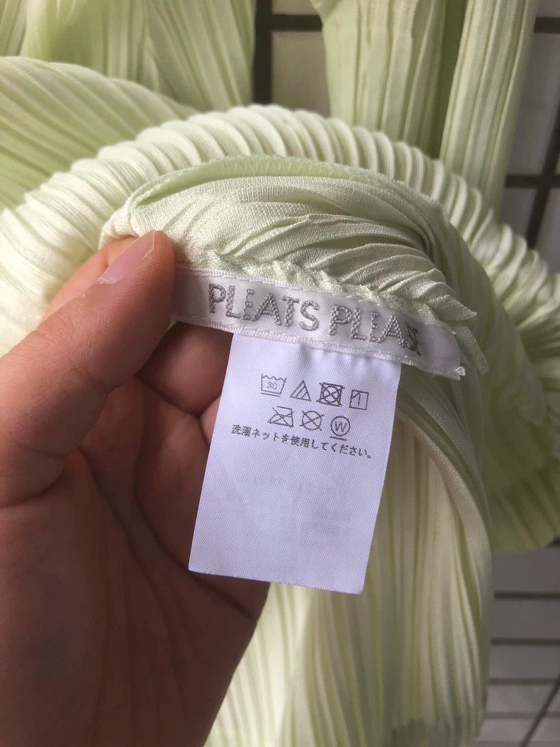 Issey Miyake issey miyake size:3 White pleated short sleeves Size XXS / US 00 / IT 34 - 2 Thumbnail